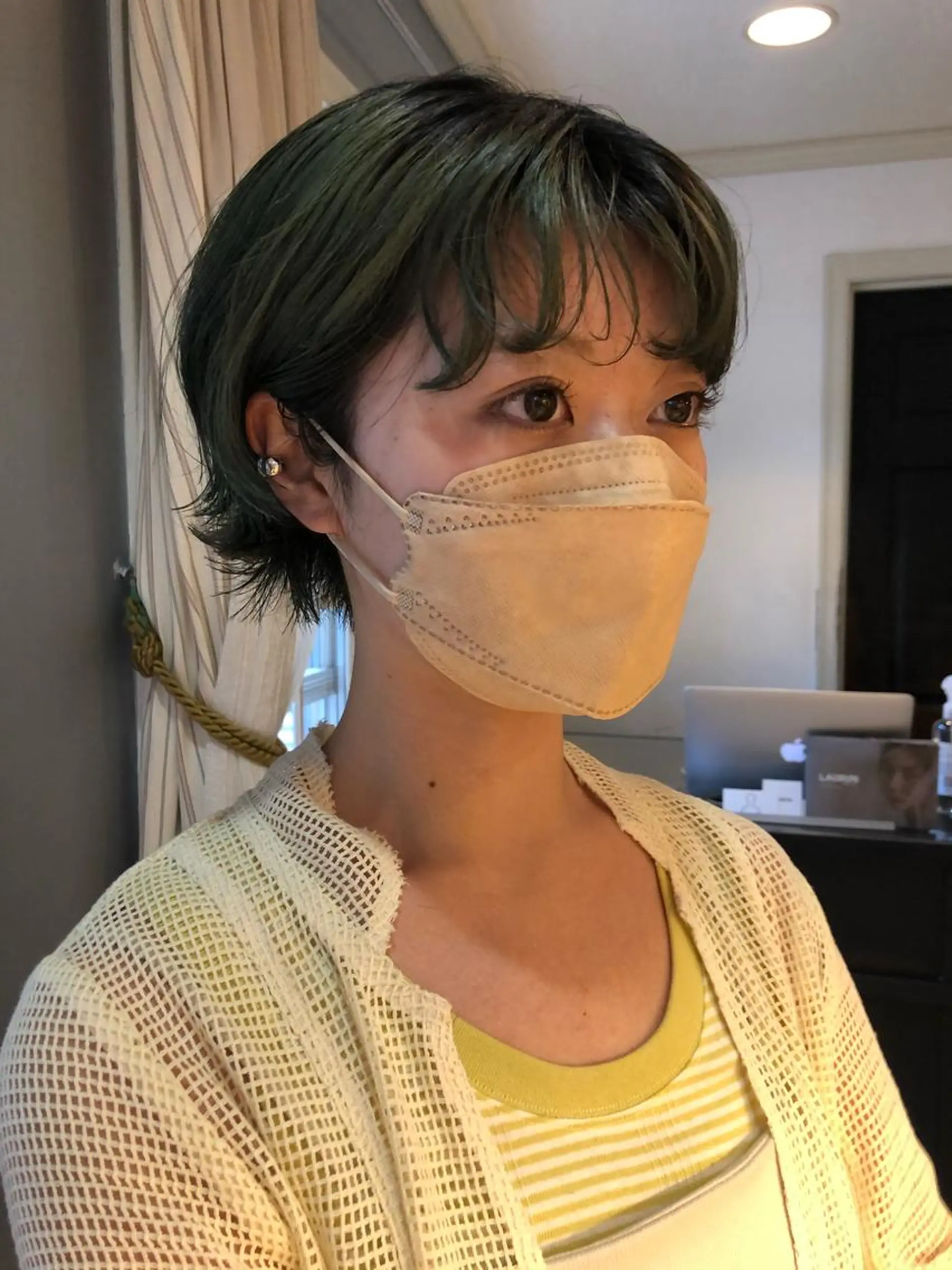 ショート カラー eri kinjoのヘアスタイル