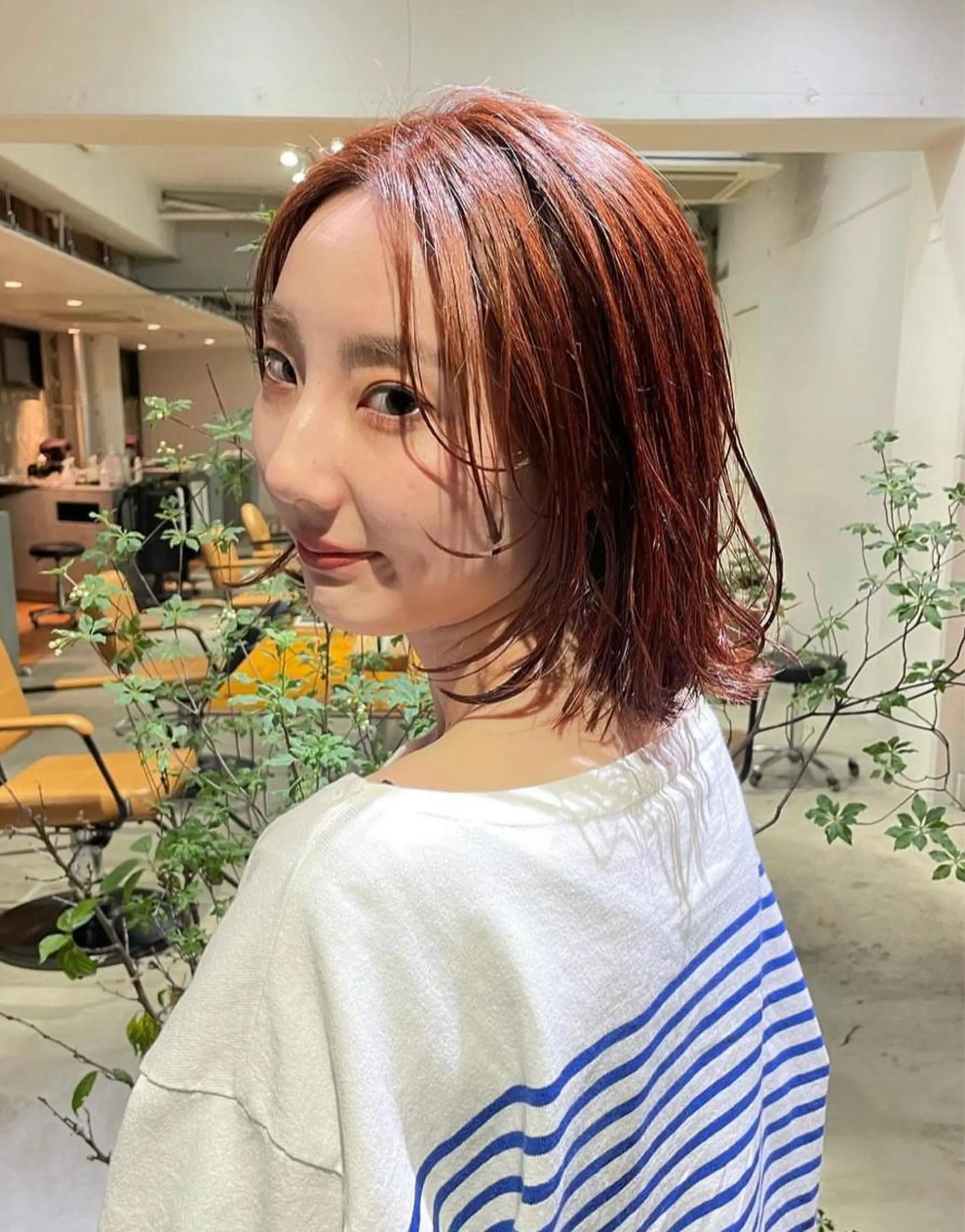 ミディアム カラー ミディアムパーマ バレイヤージュ ブリーチ ケアブリーチ デザインカラー カット ヘアカラー トリートメント ヘアセット スパイラルパーマ 🌐hina⭐️のヘアスタイル