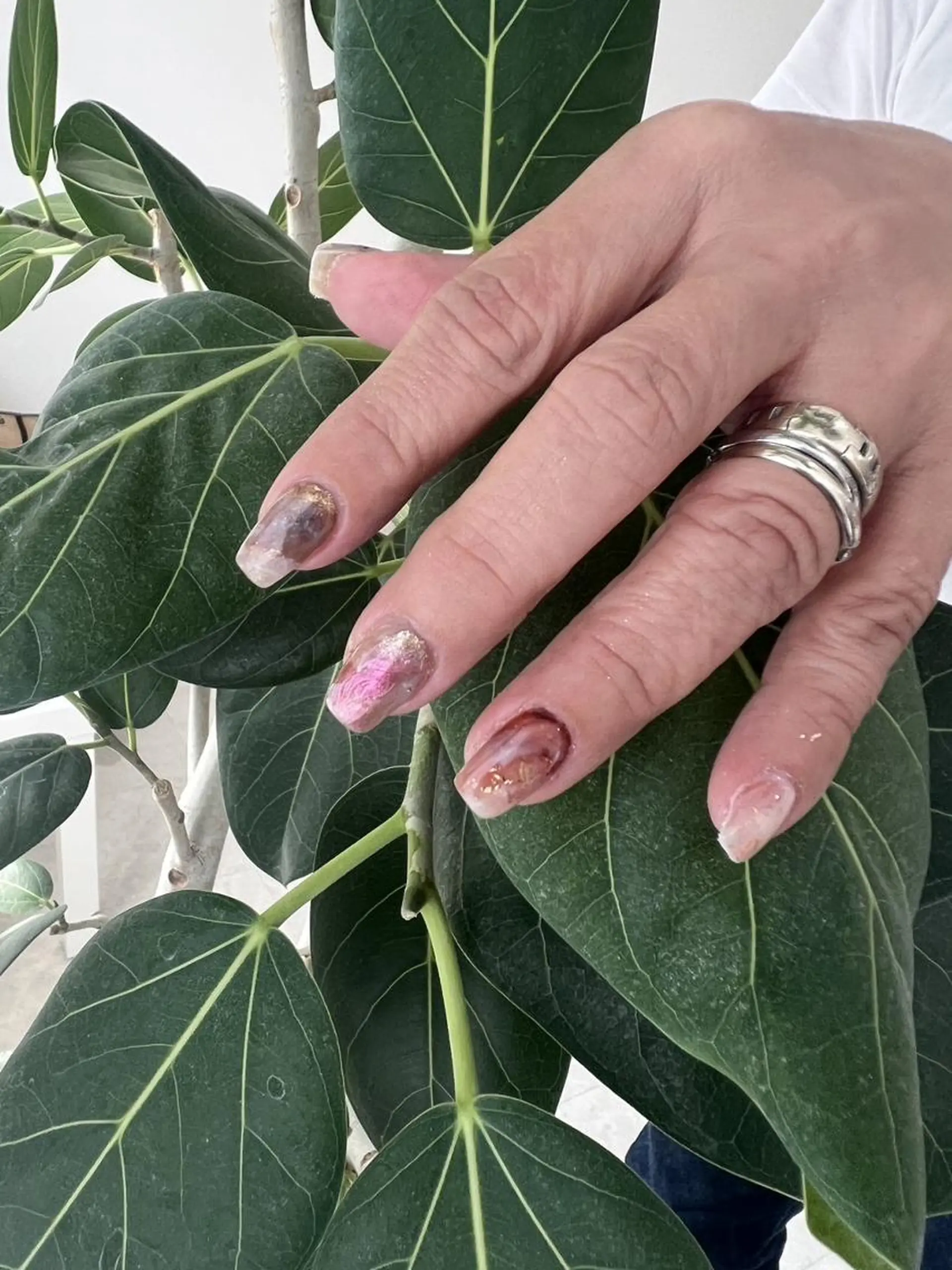 ネイル アートネイル ニュアンスネイル SalonLinda Marikoのネイルデザイン