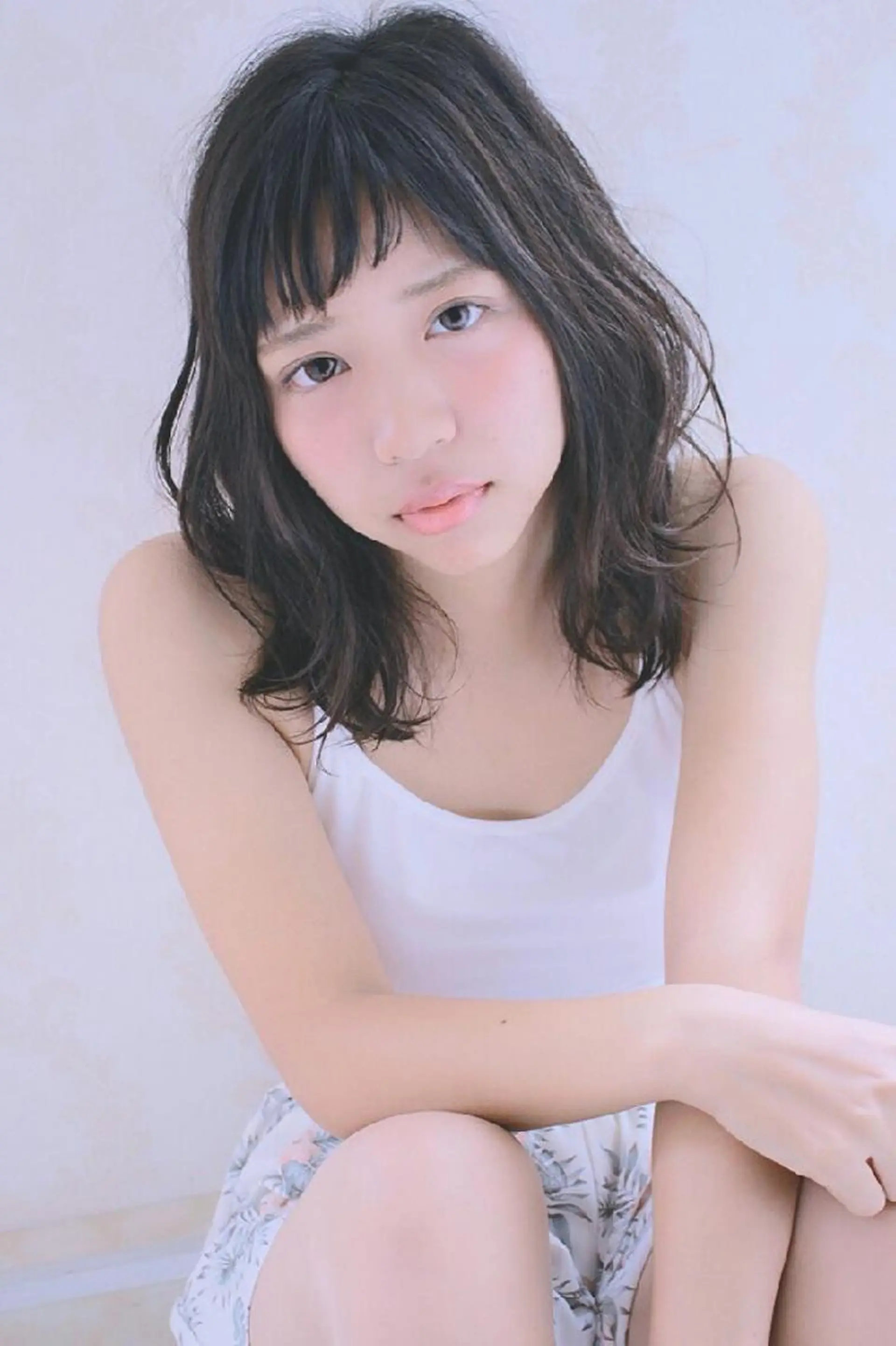 セミロング カラー パーマ 伊藤 功士のヘアスタイル