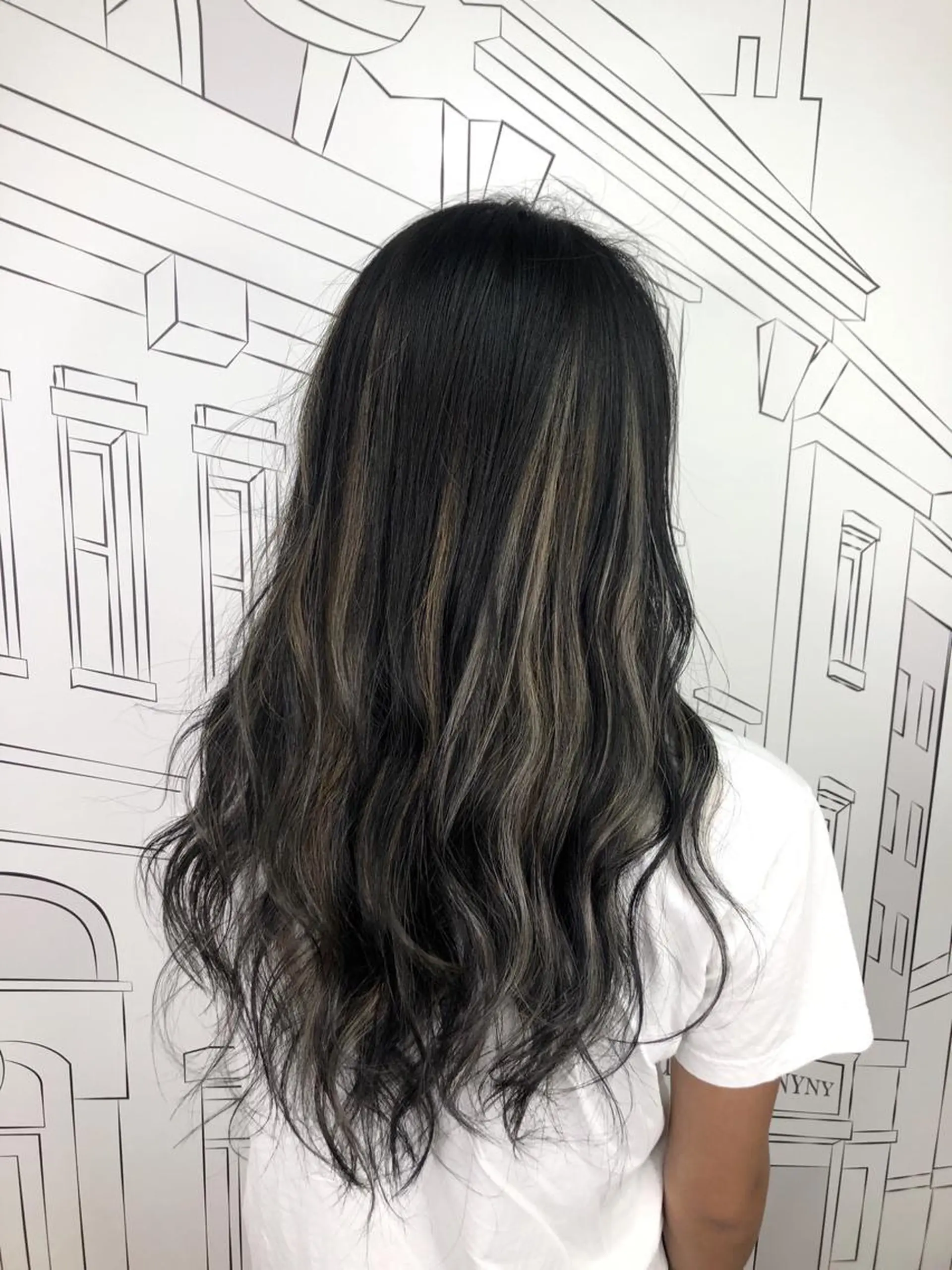 セミロング カラー TOMOKA 艶髪/透明感カラーのヘアスタイル