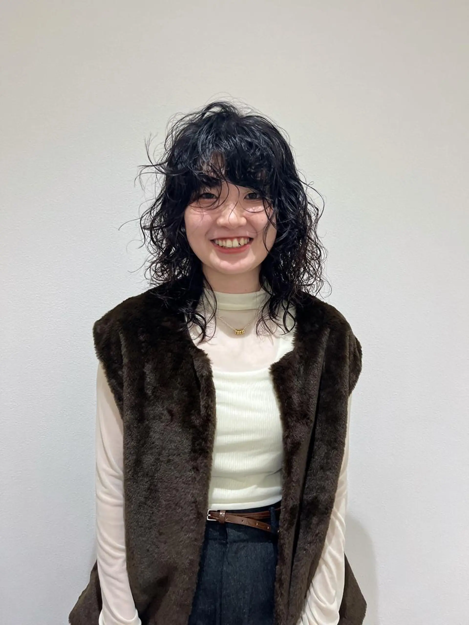 ミディアム パーマ ミディアムパーマ メンズハイトーン/栄 /イトウタケルのヘアスタイル