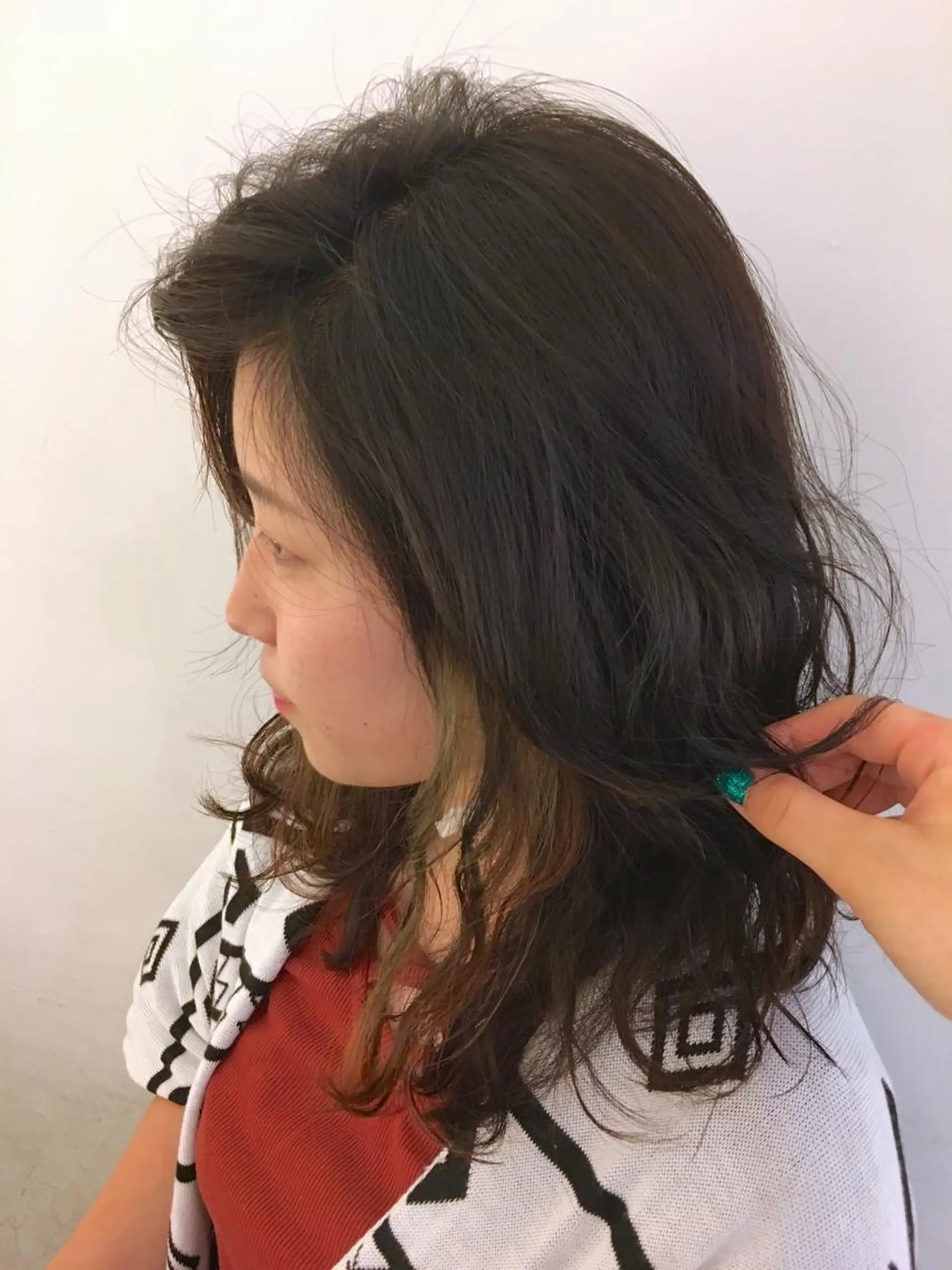 ロング カラー インナーカラー 高橋胡桃🪽 ディレクターのヘアスタイル