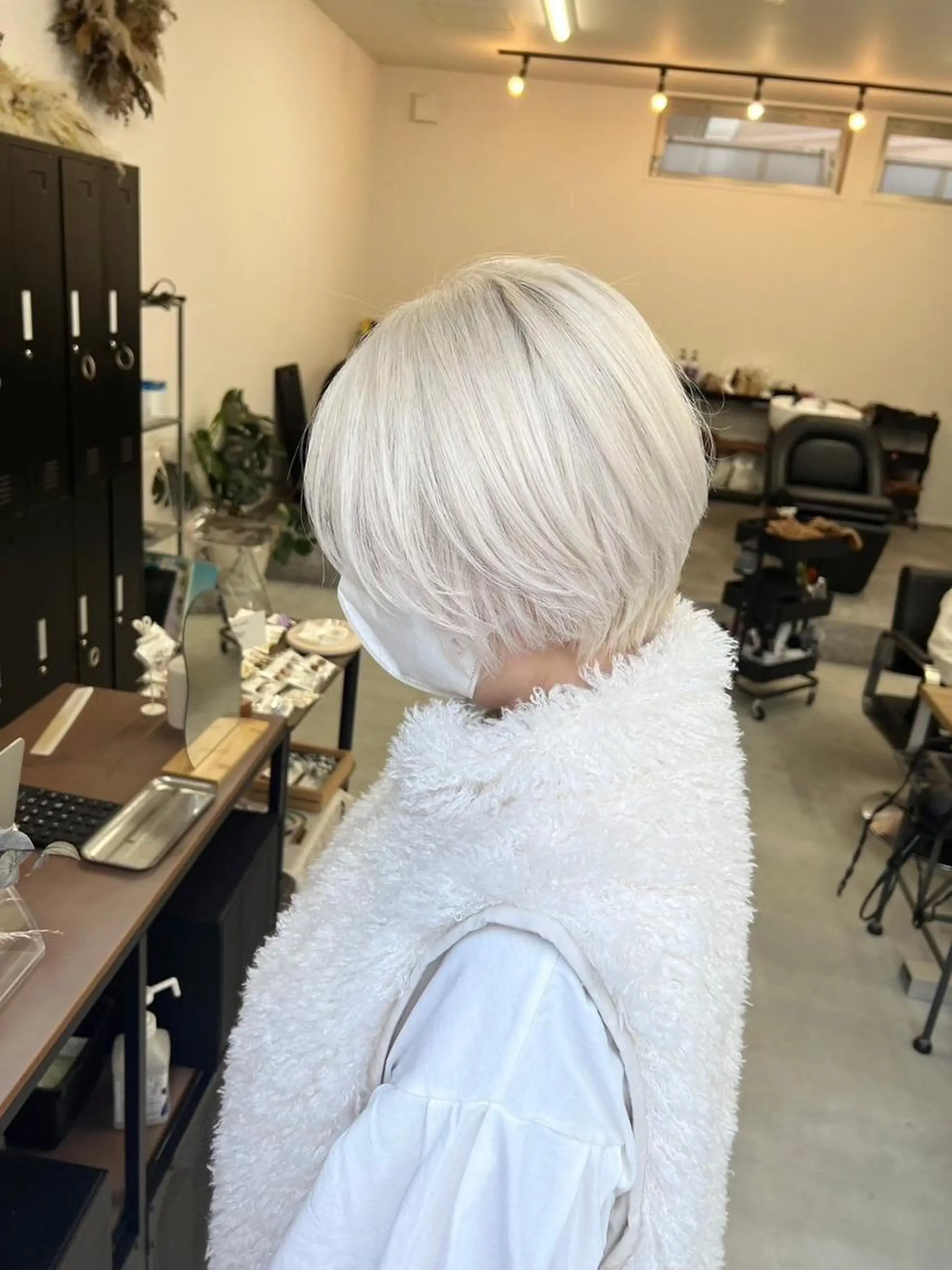 ミディアム カラー特化Eir 田嶋のヘアスタイル