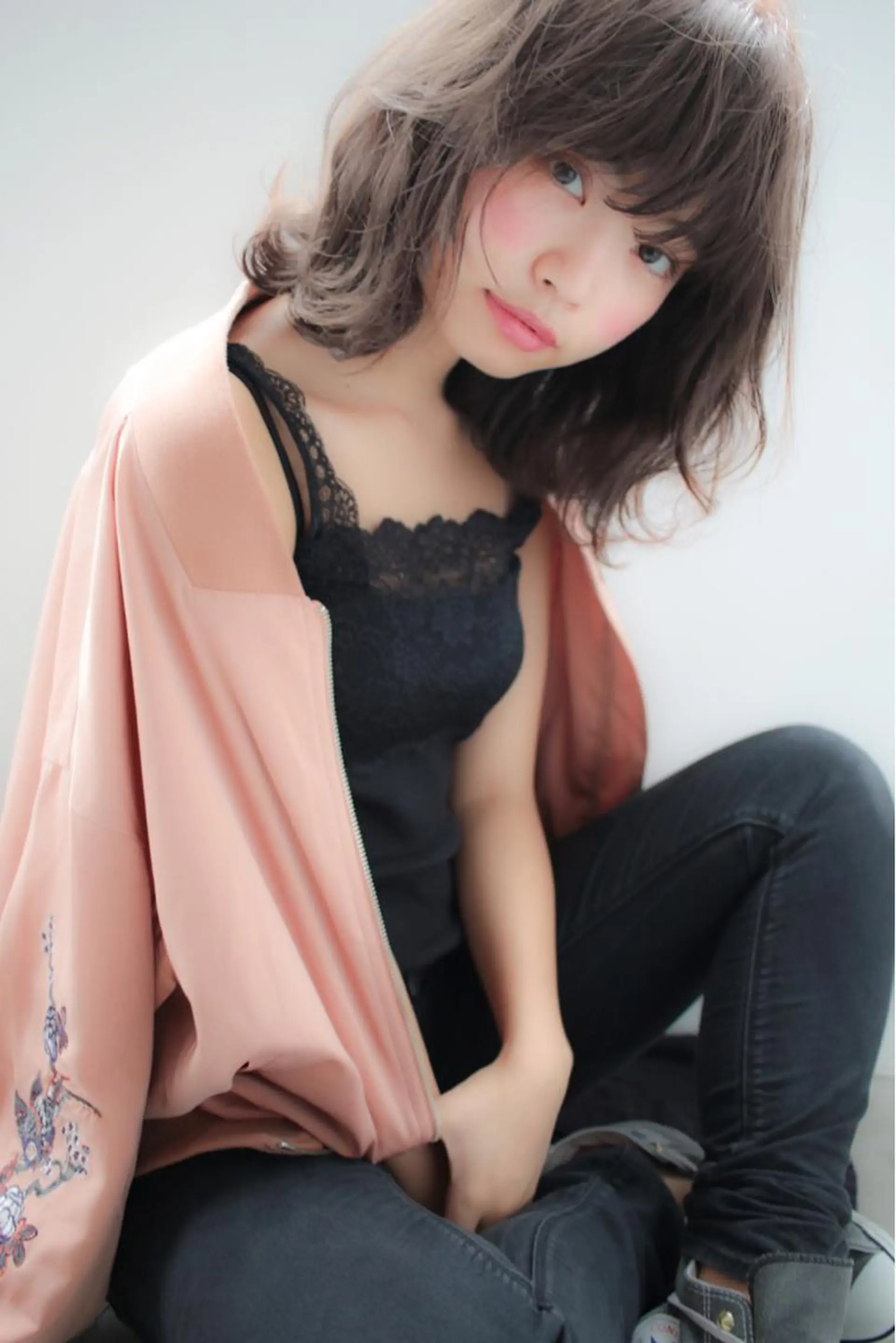 ミディアム うる艶/レイヤー 🪞池袋LAND🪞のヘアスタイル