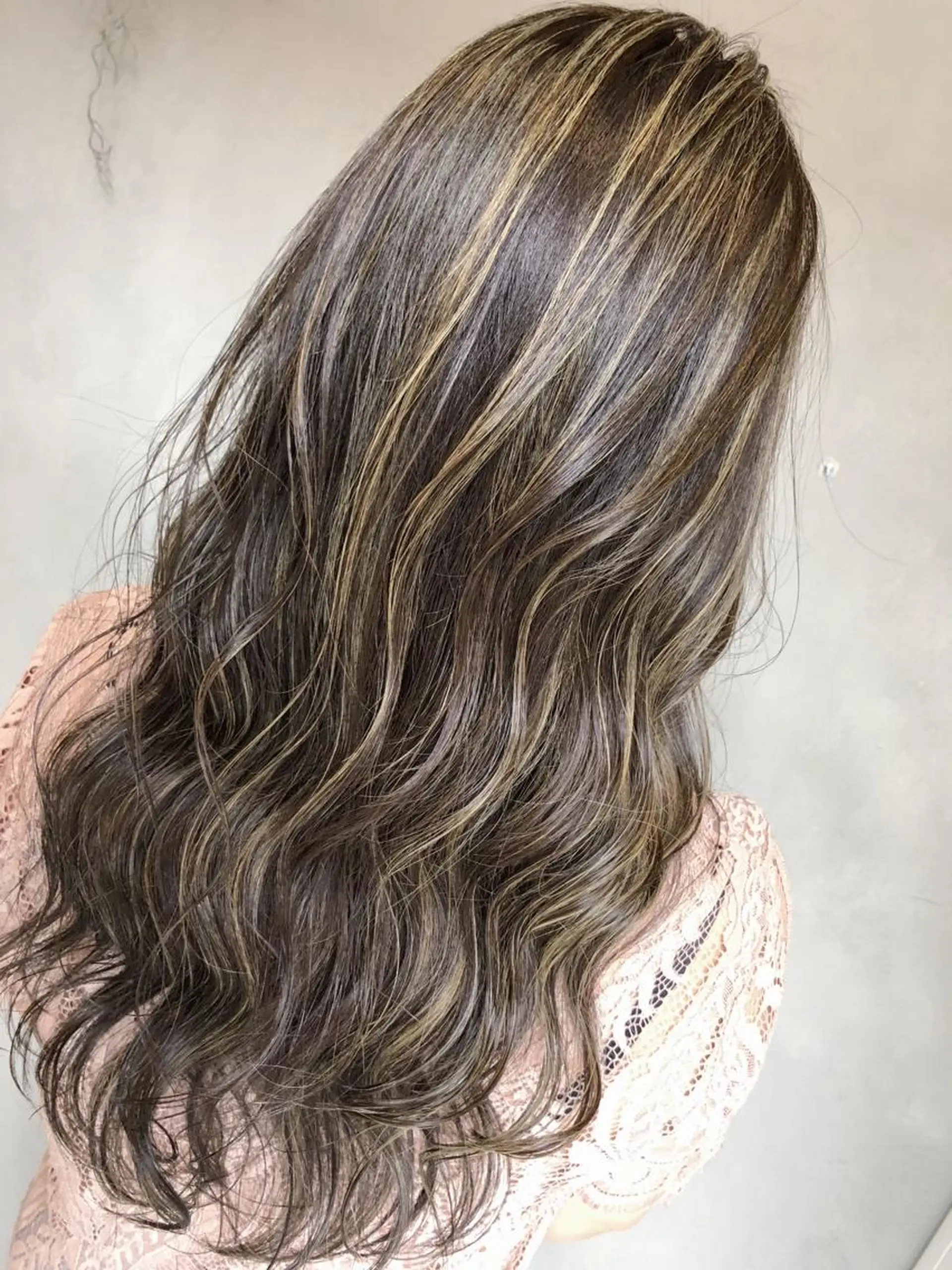 ロング カラー LA KING GINZA TOKYO所属・🧡ショートの達人 🧡SHOのヘアスタイル