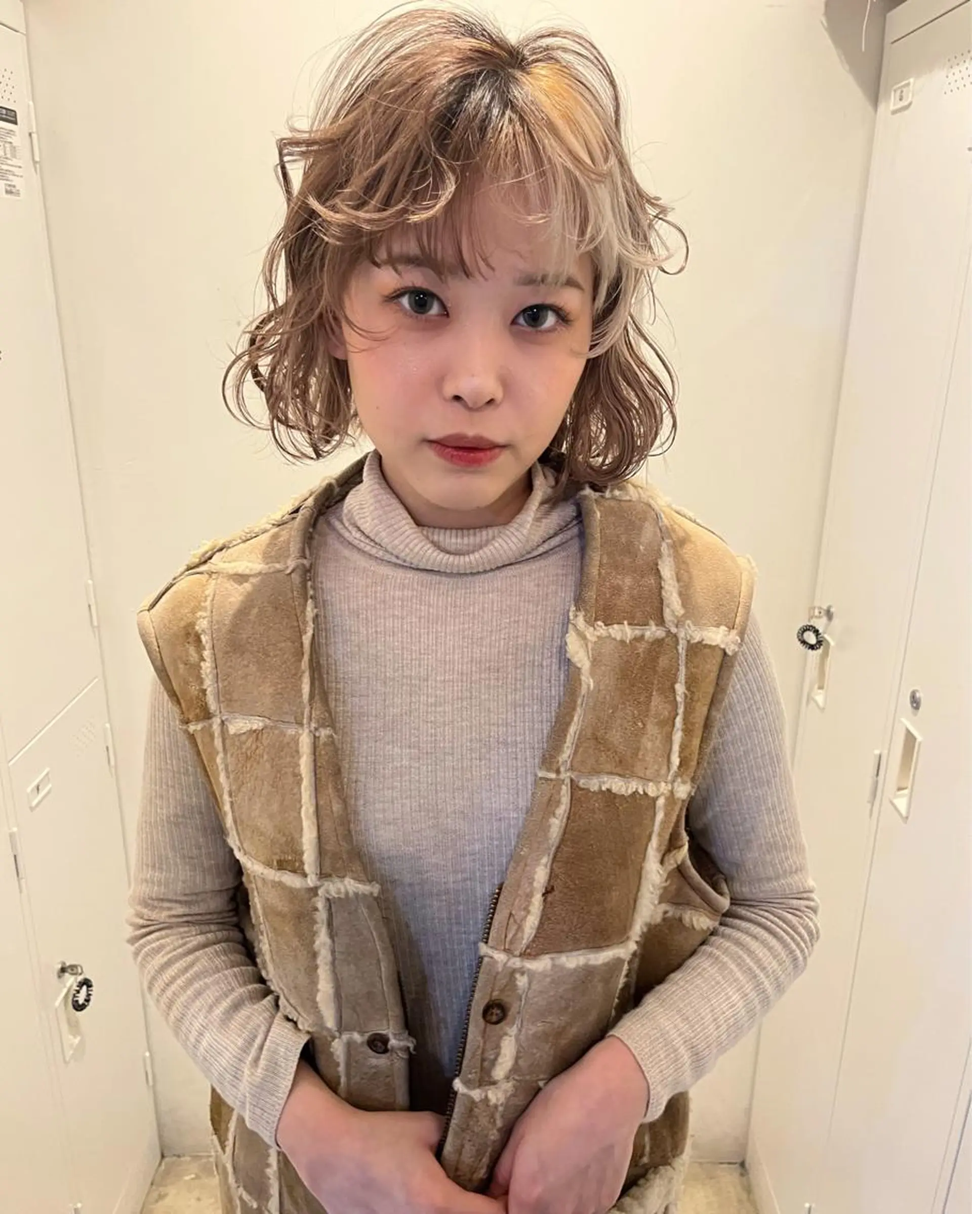 ショート ボブ ヘアカラー hono/ボブ/ ハイトーン/ベージュのヘアスタイル