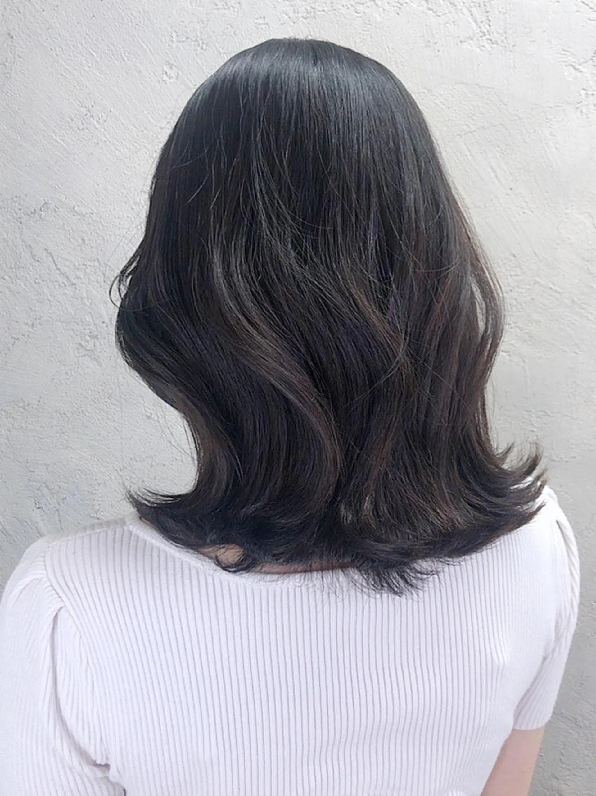 ミディアム カラー パーマ ヘアアレンジ グレージュ ITbyALBUM 中野店のヘアスタイル