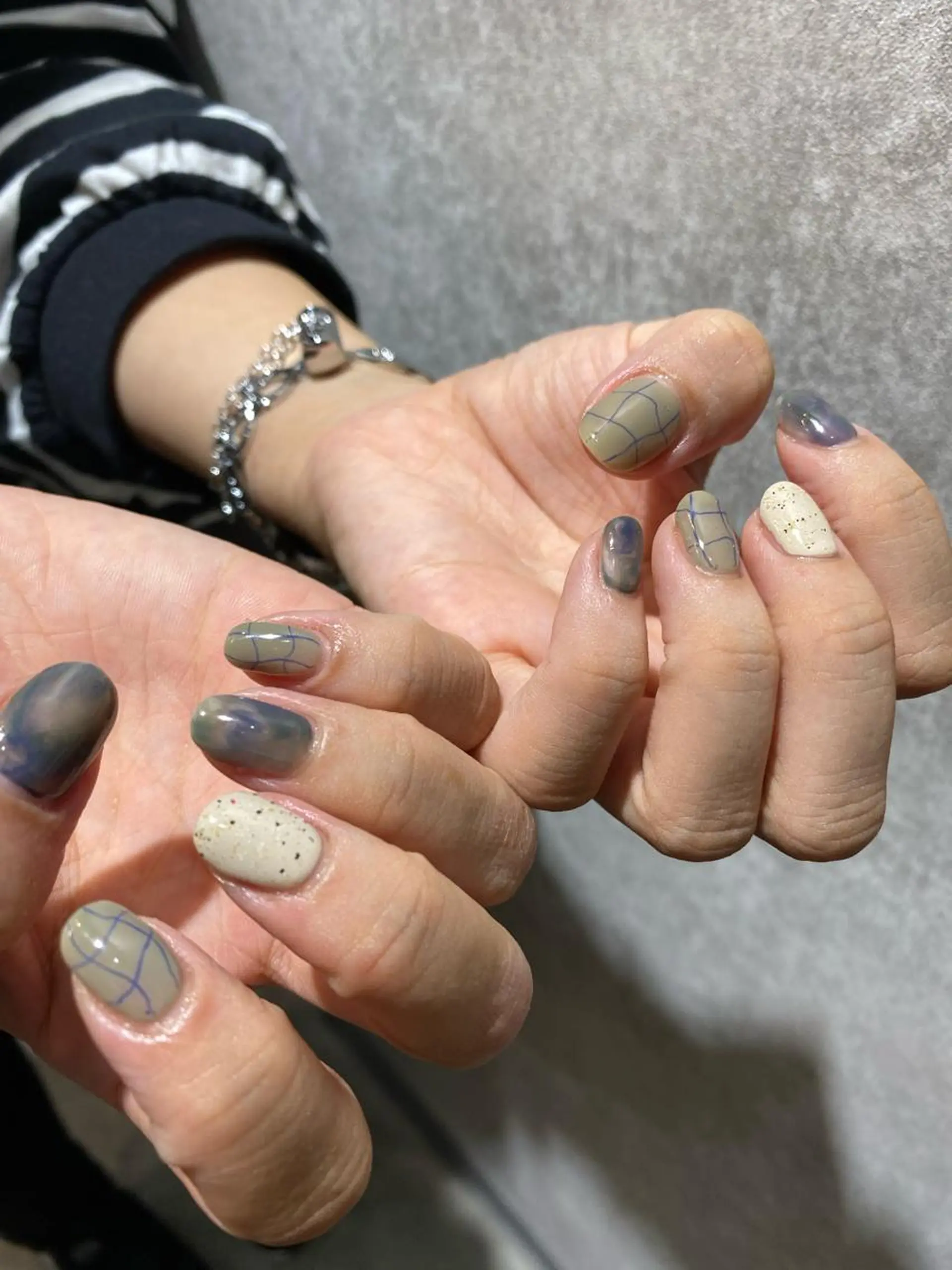 ネイル ハンドネイル 草加ニュアンスネイル 🌚hersのネイルデザイン