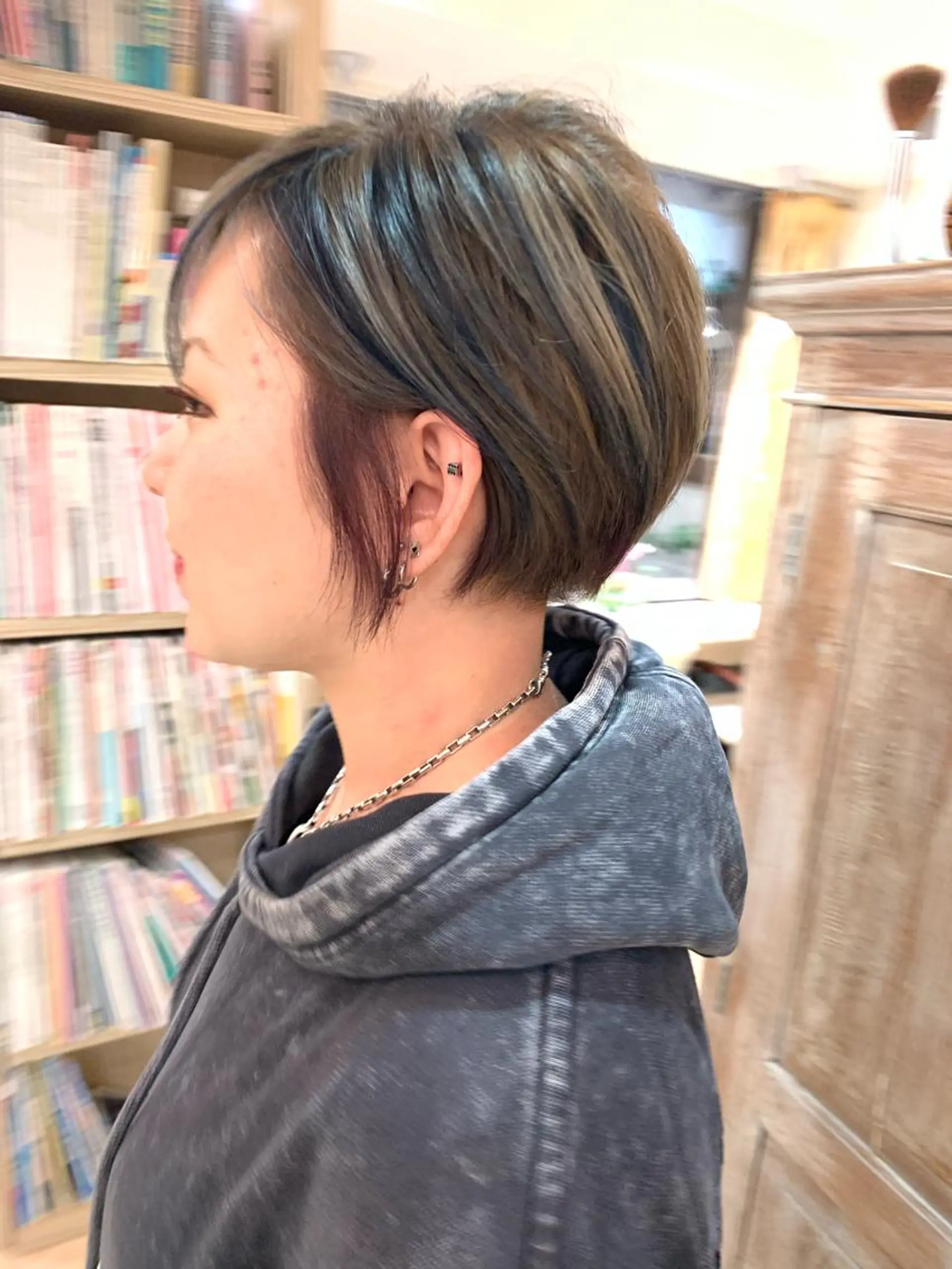 ショート カラー ヘアカラー nishimura makotoのヘアスタイル