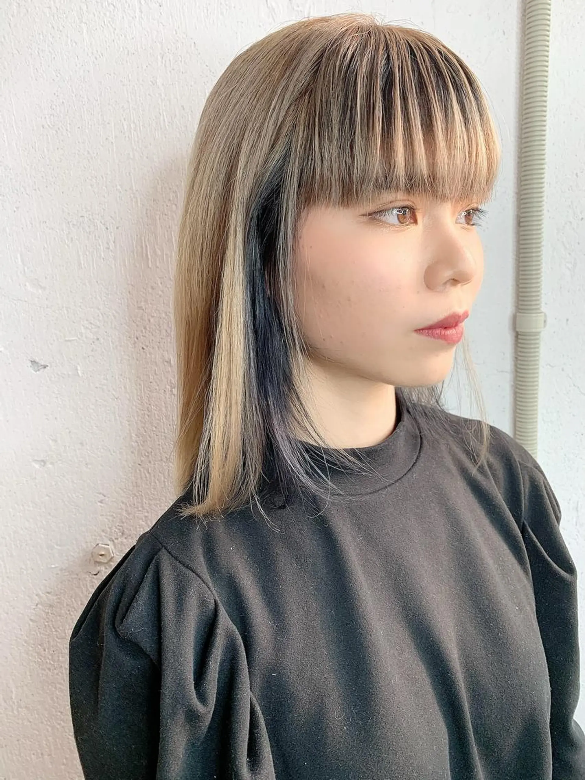ショート カラー 黒髪 ブルーカラー ブルーブラック ヘアカラー トリートメント 💛丁寧さNo.🥇 🧸片山智裕💛のヘアスタイル