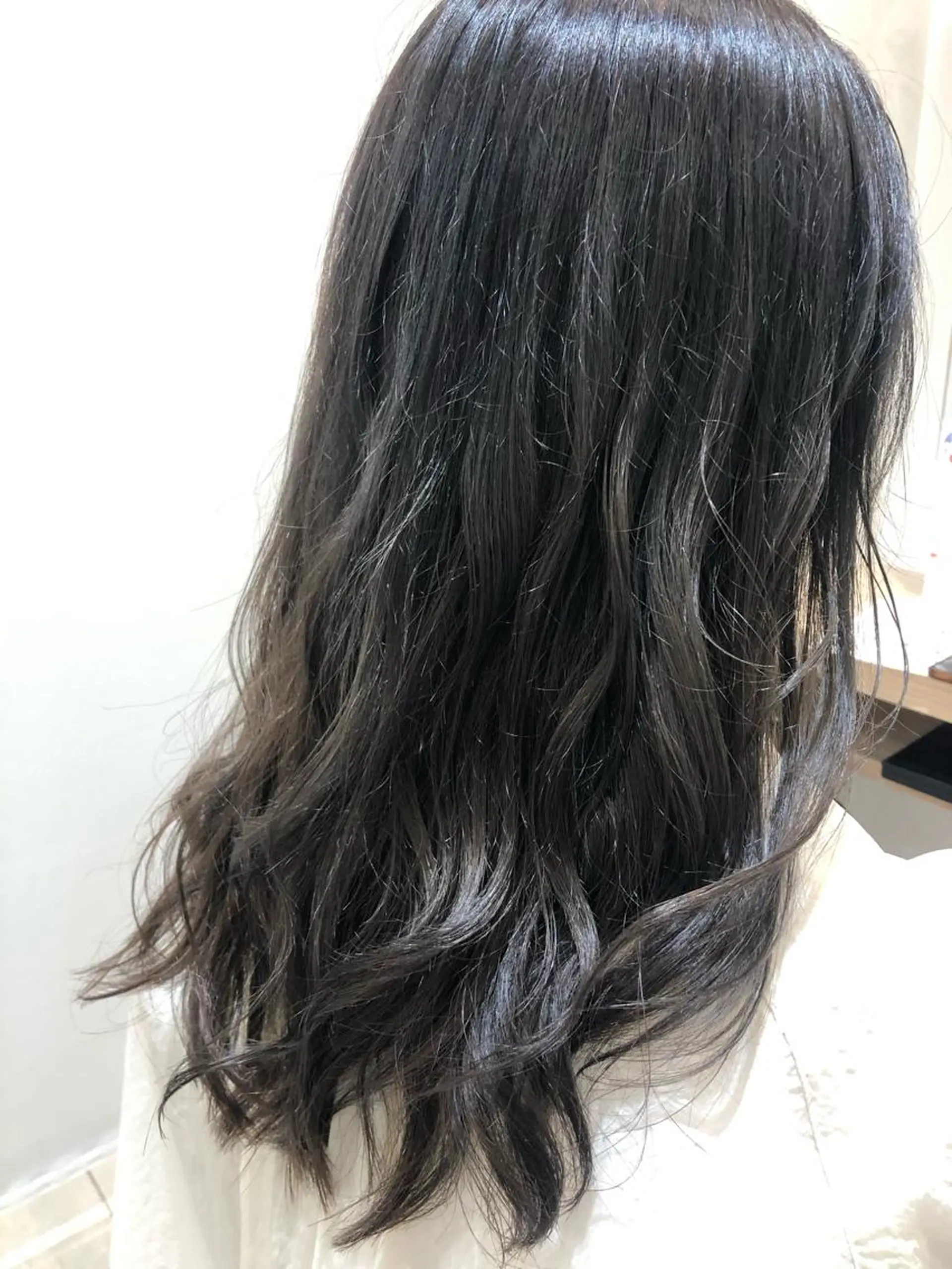 カラー お客様満足度No.1 🐶柴田みどりのヘアスタイル