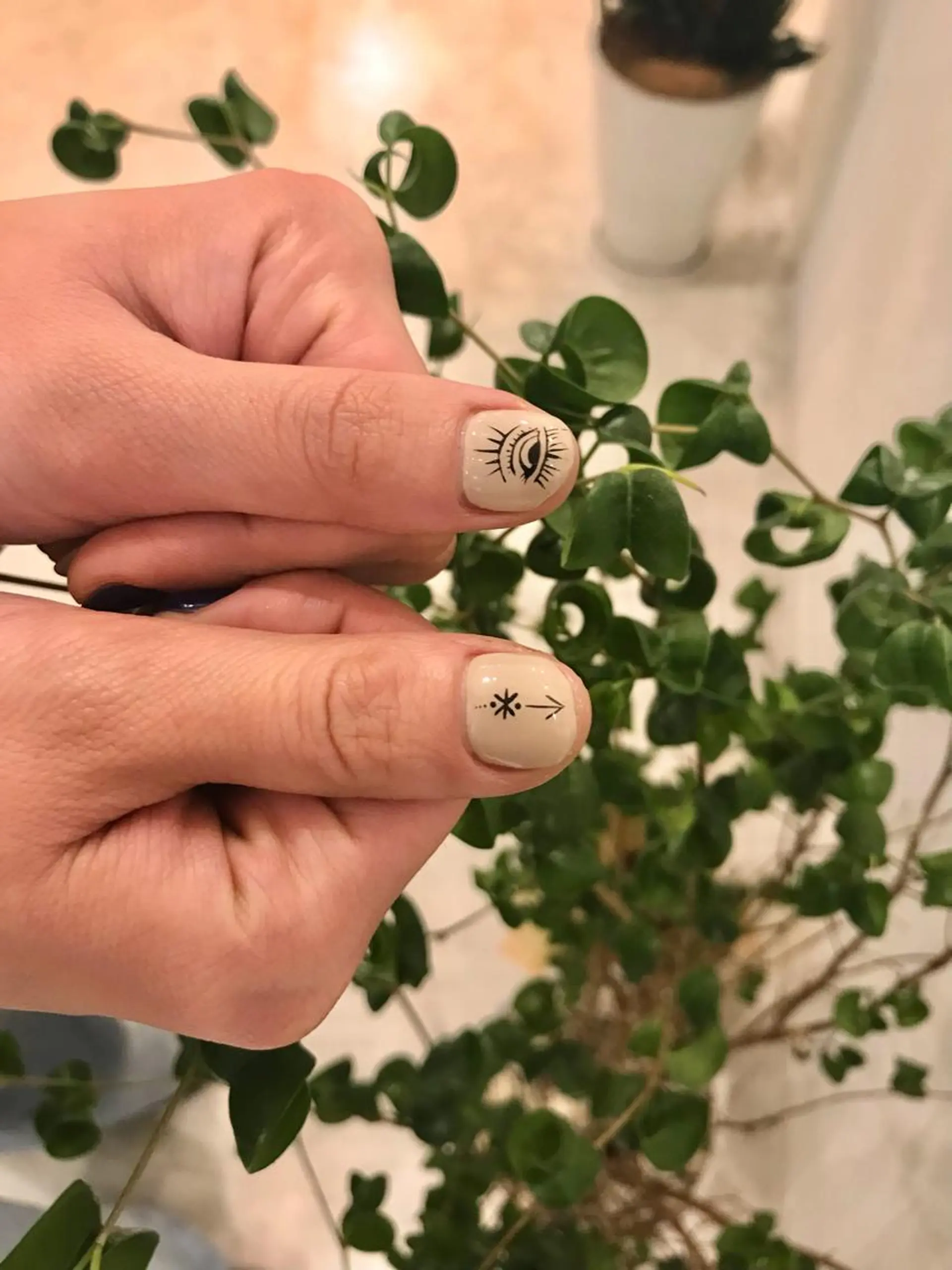 ネイル emunail あやかのネイルデザイン