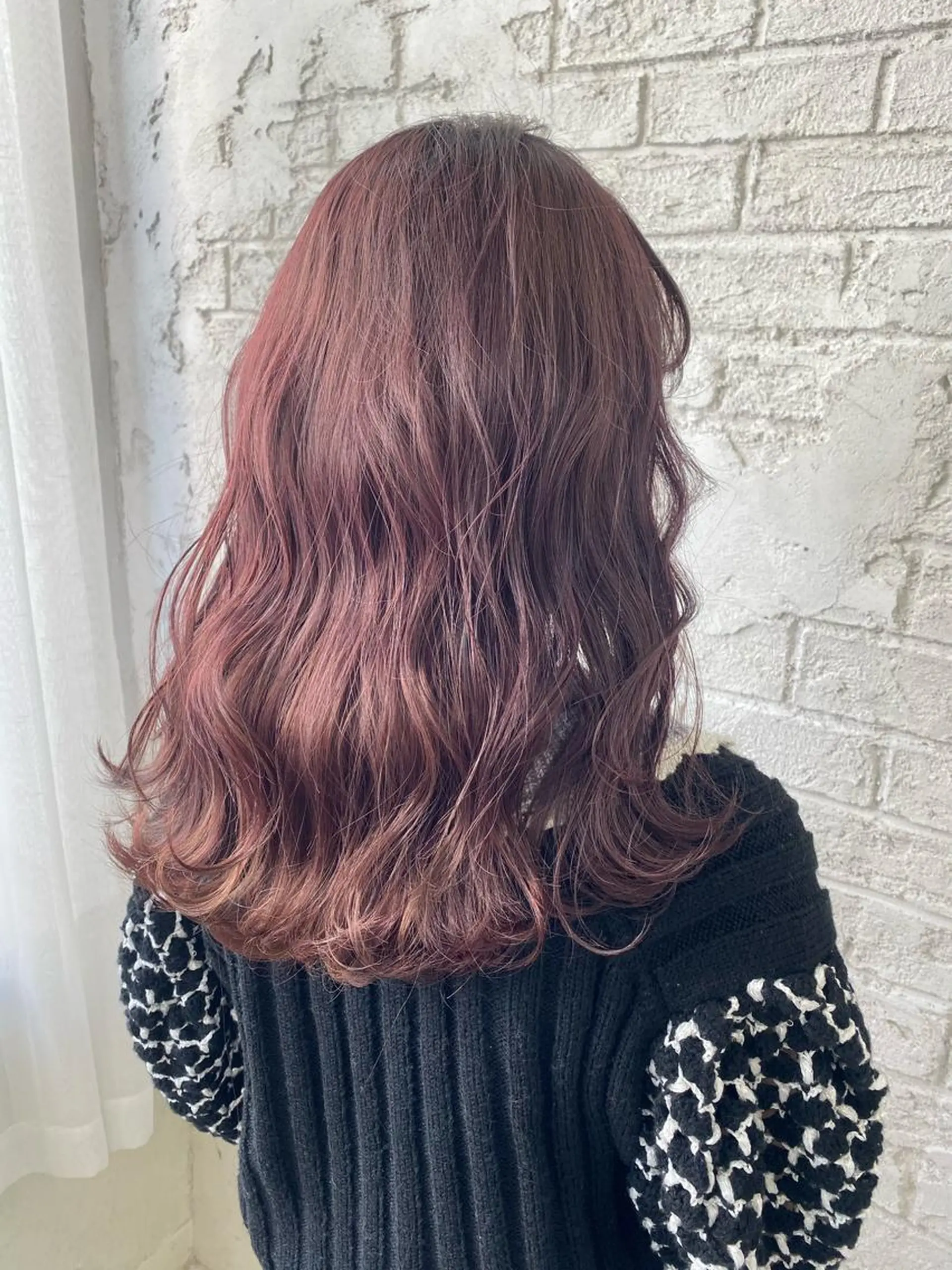 ロング カラー オリーブ/アッシュ やわらか透明感カラーのヘアスタイル