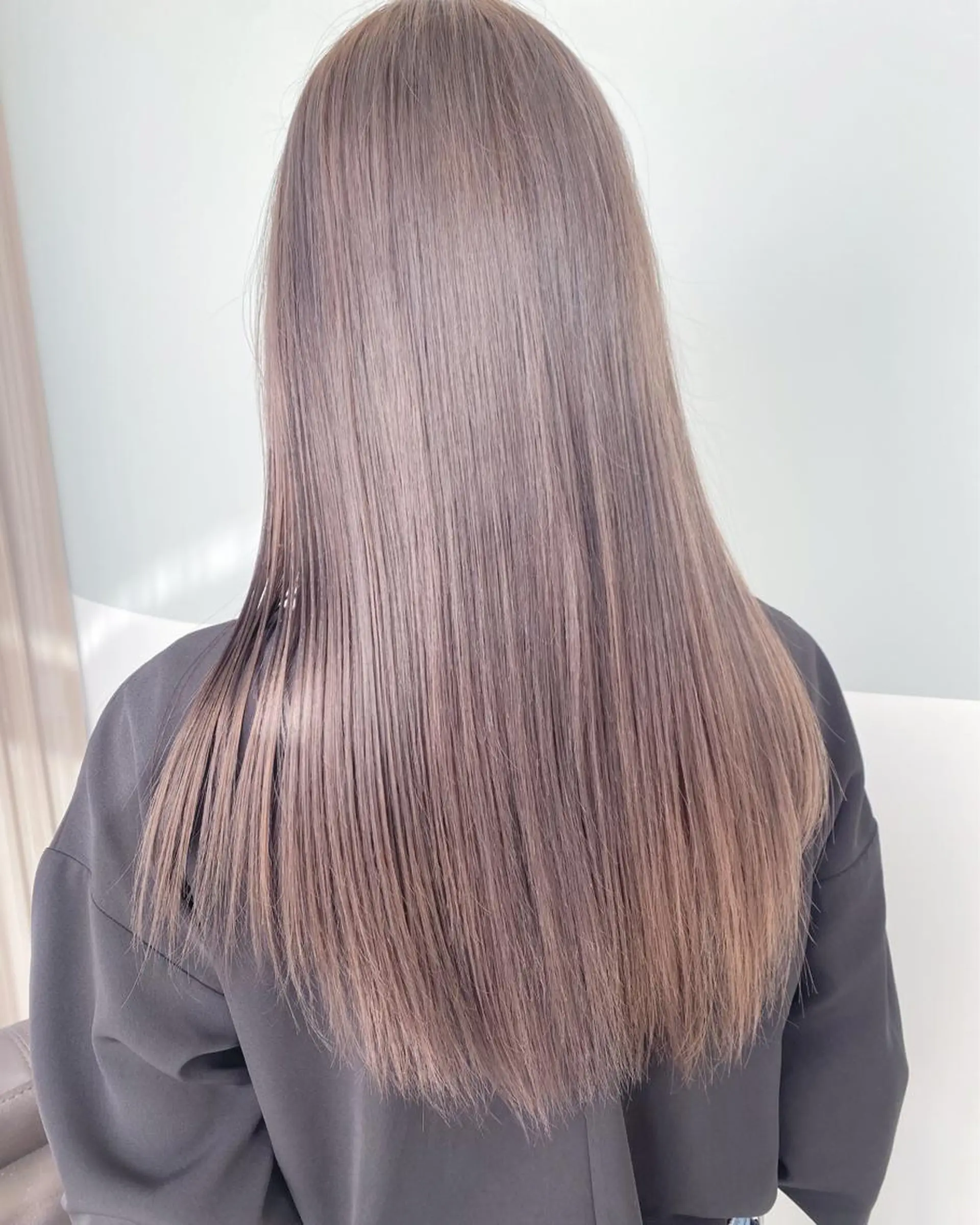 ロング カラー ベージュカラー グレージュ ラベンダーカラー ラベンダーグレージュ ラベンダーグレー 艶髪/モテヘア🎀 MIHOのヘアスタイル