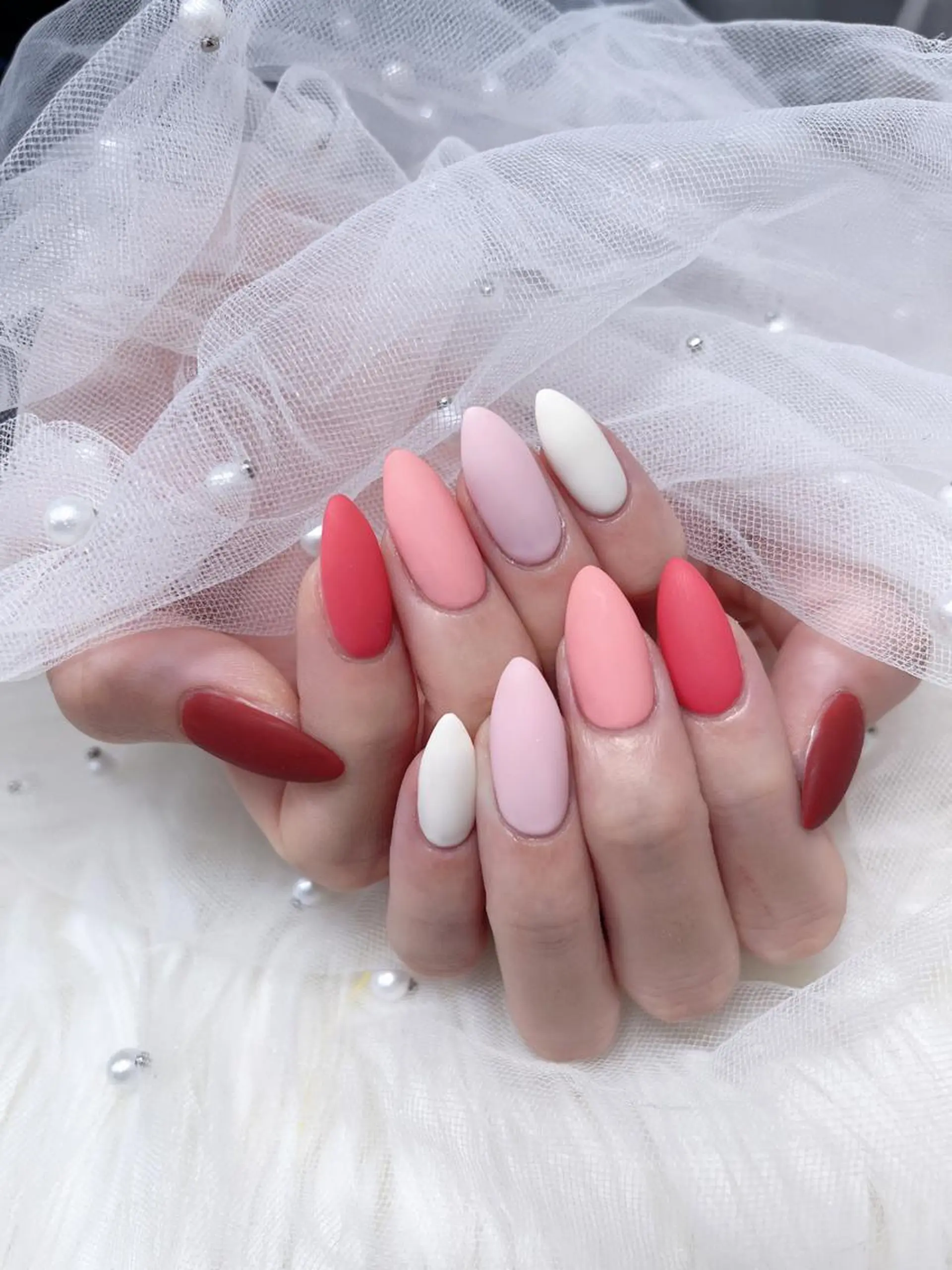 ネイル ハンドネイル COCO ネイルのネイルデザイン