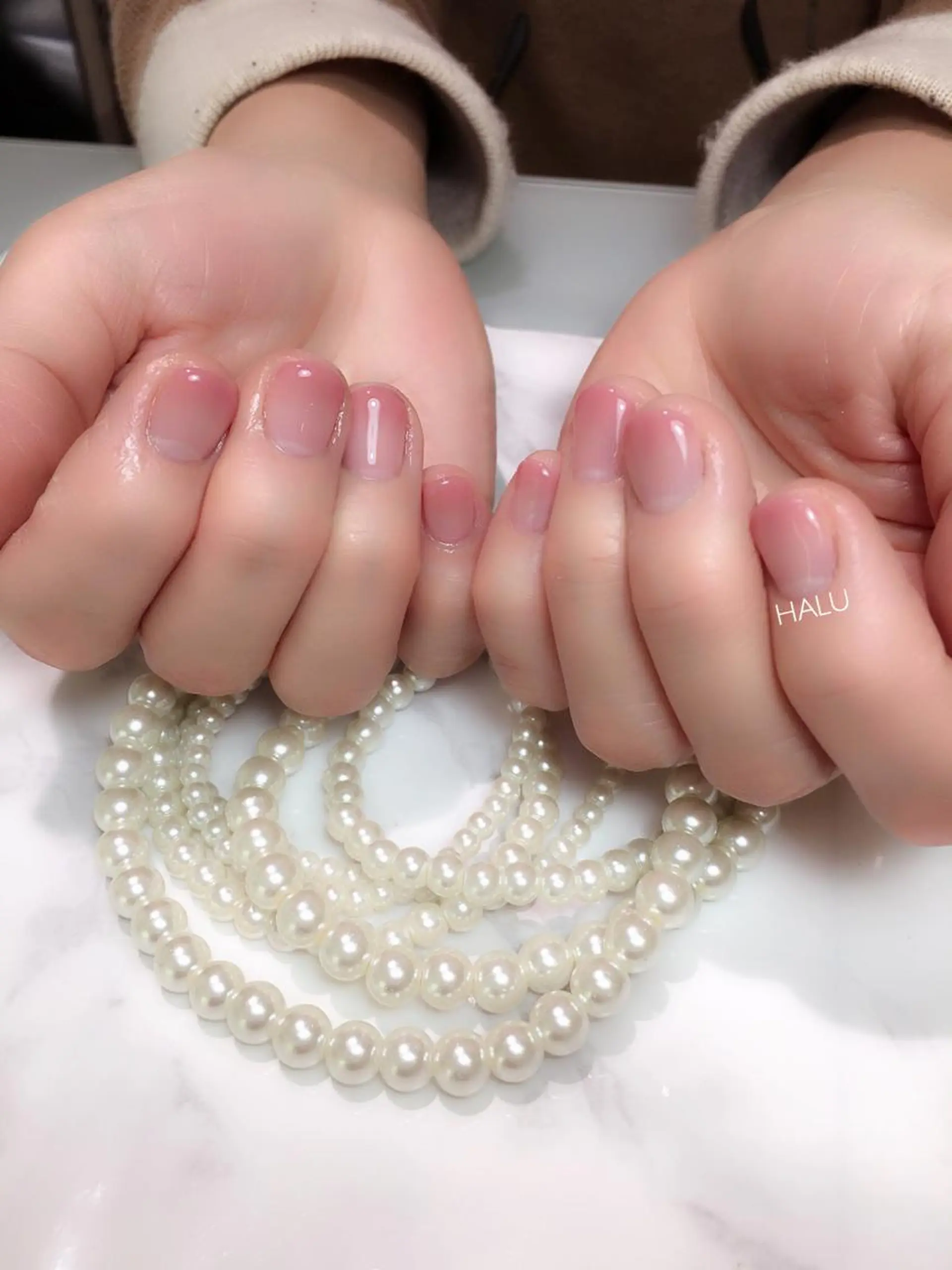 ネイル グラデーション ピンク HALU ハルのネイルデザイン