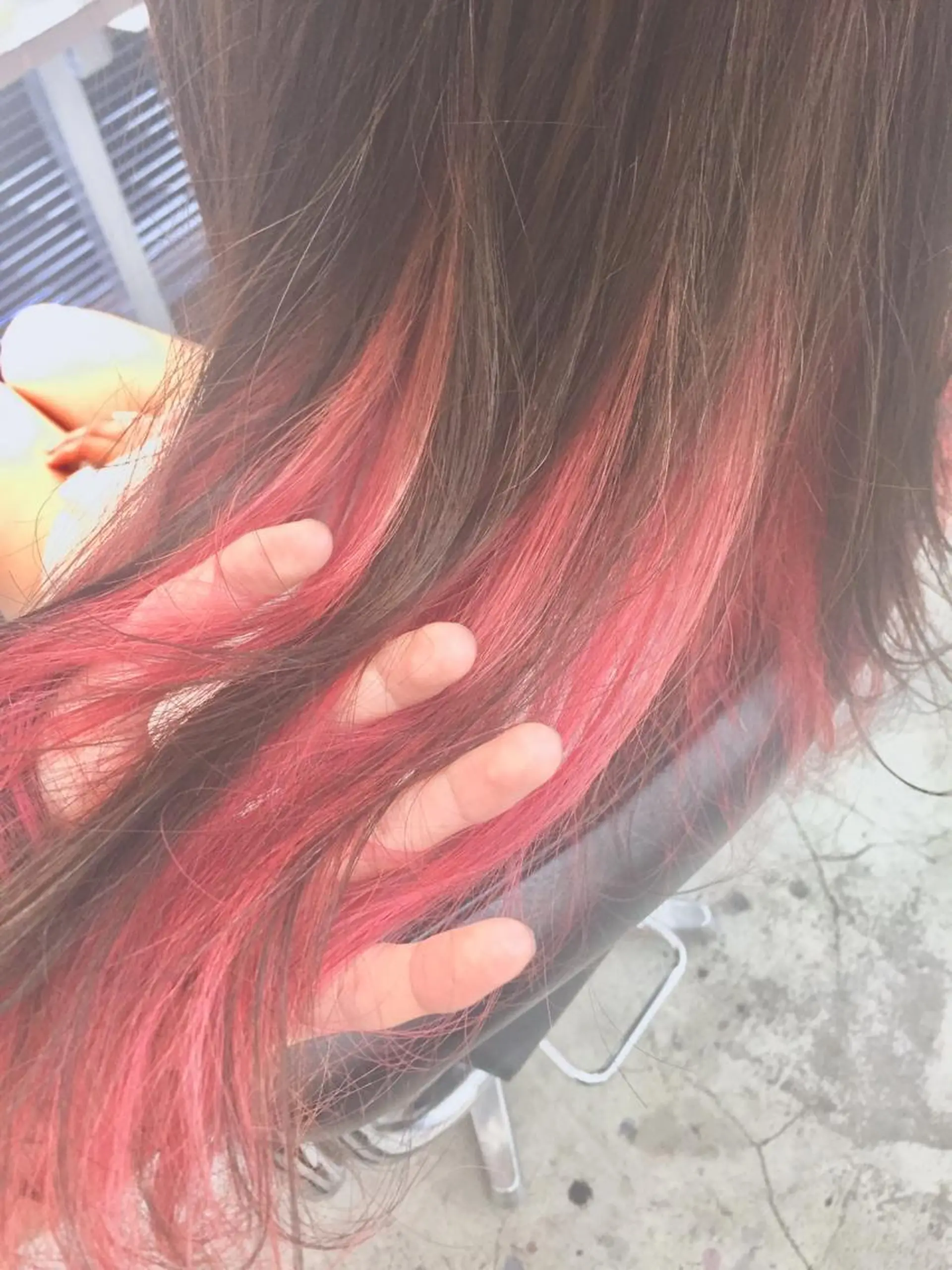 ロング カラー ブリーチ デザインカラー インナーカラー ニシオカ タクヤのヘアスタイル