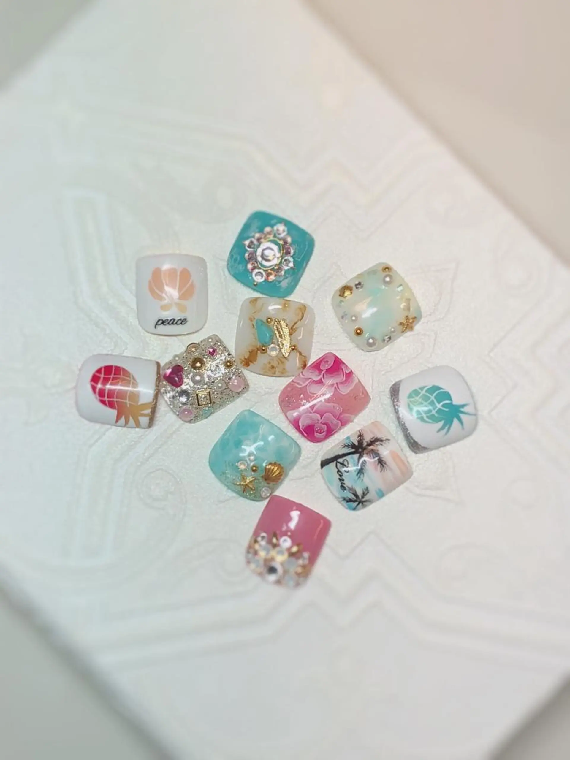 ネイル フットネイル KIREIE NAILSのネイルデザイン