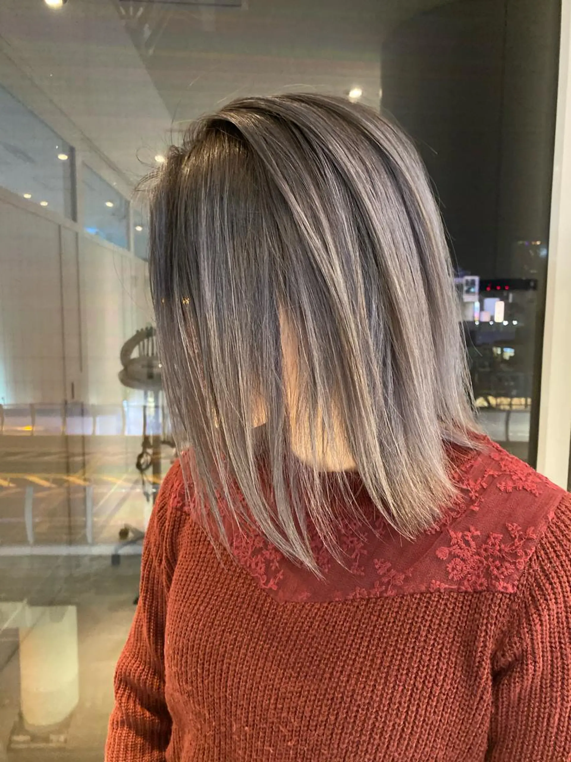 セミロング カラー welring hair salonのヘアスタイル