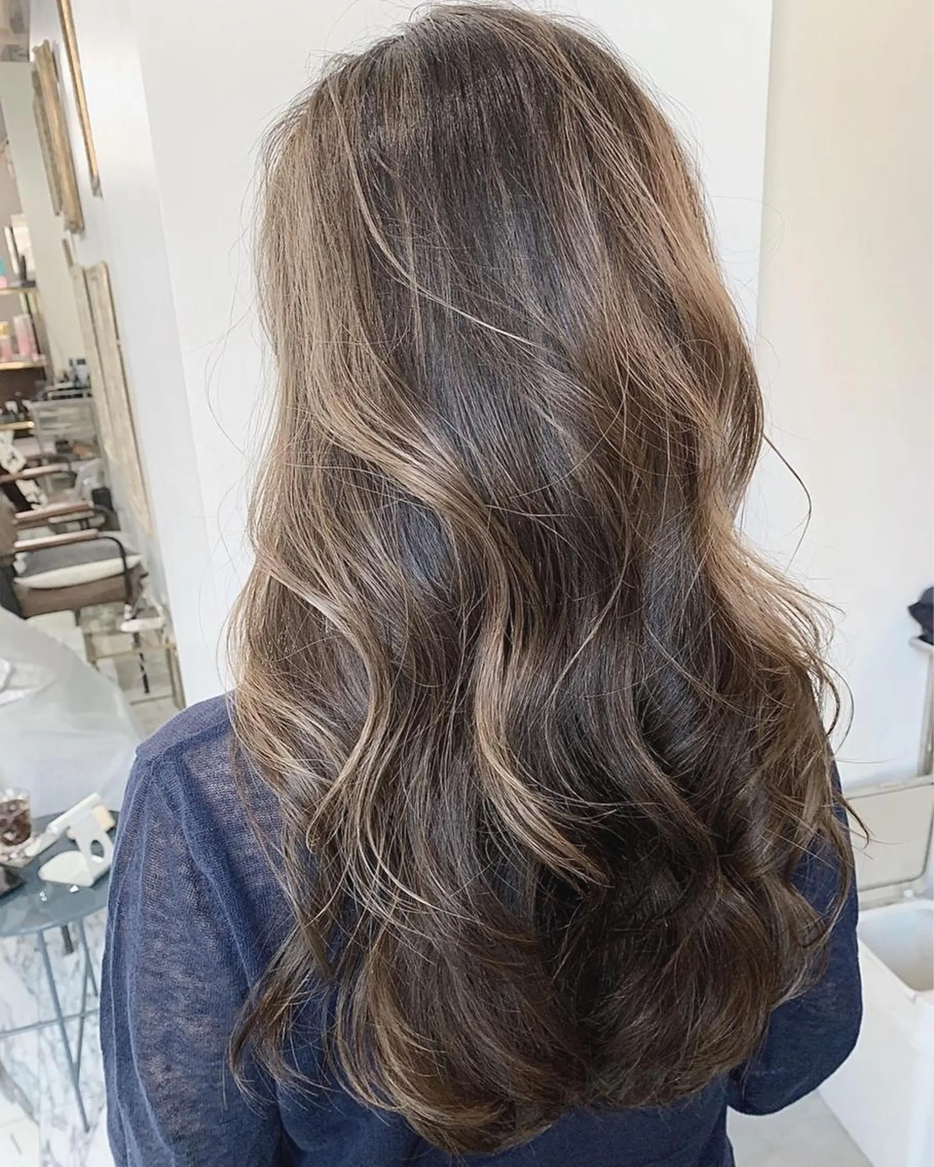 ロング カラー エクステ(レミー毛) NINEのヘアスタイル