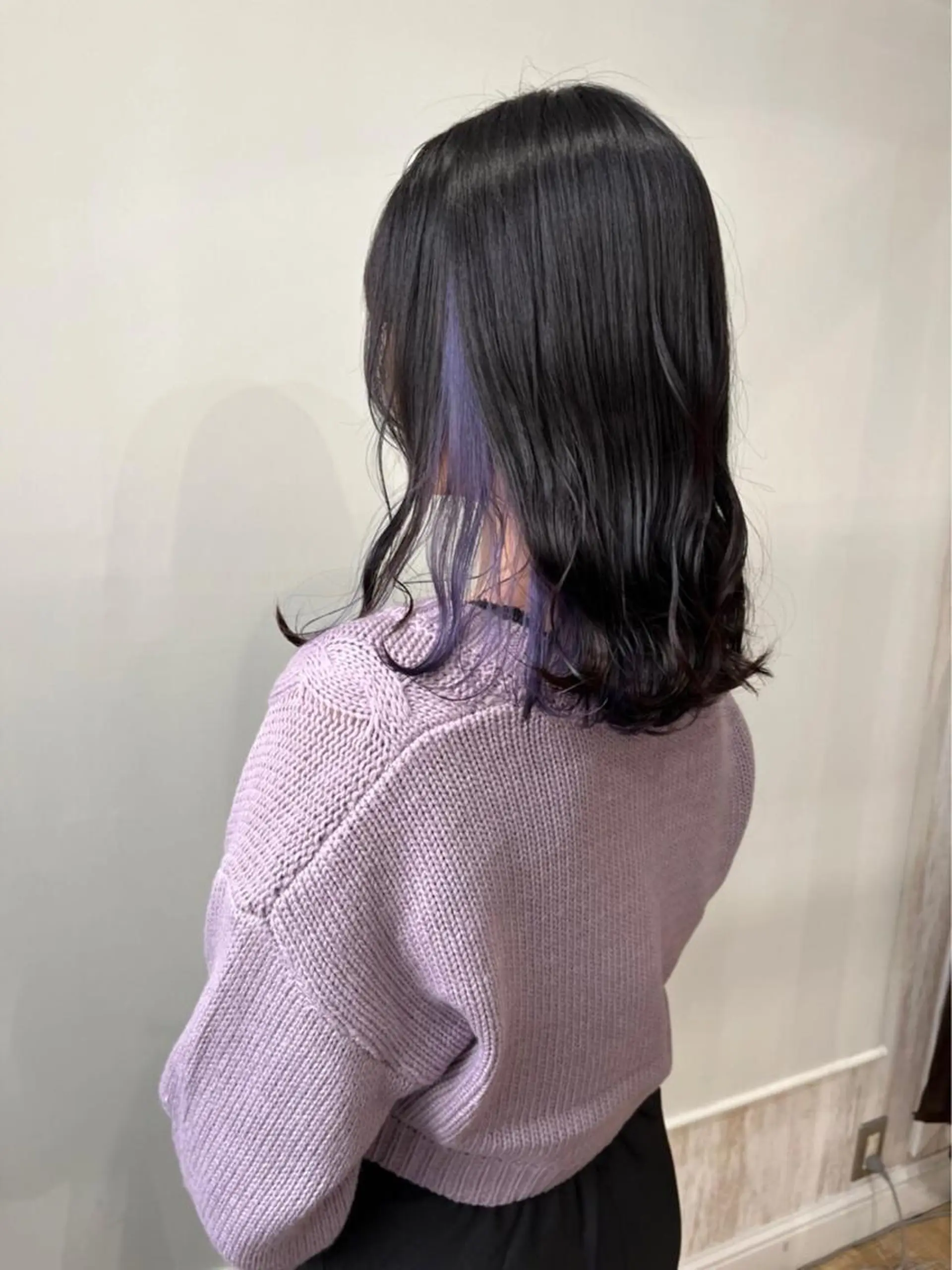 カラー white.梅田 デザインカラー🦄のヘアスタイル