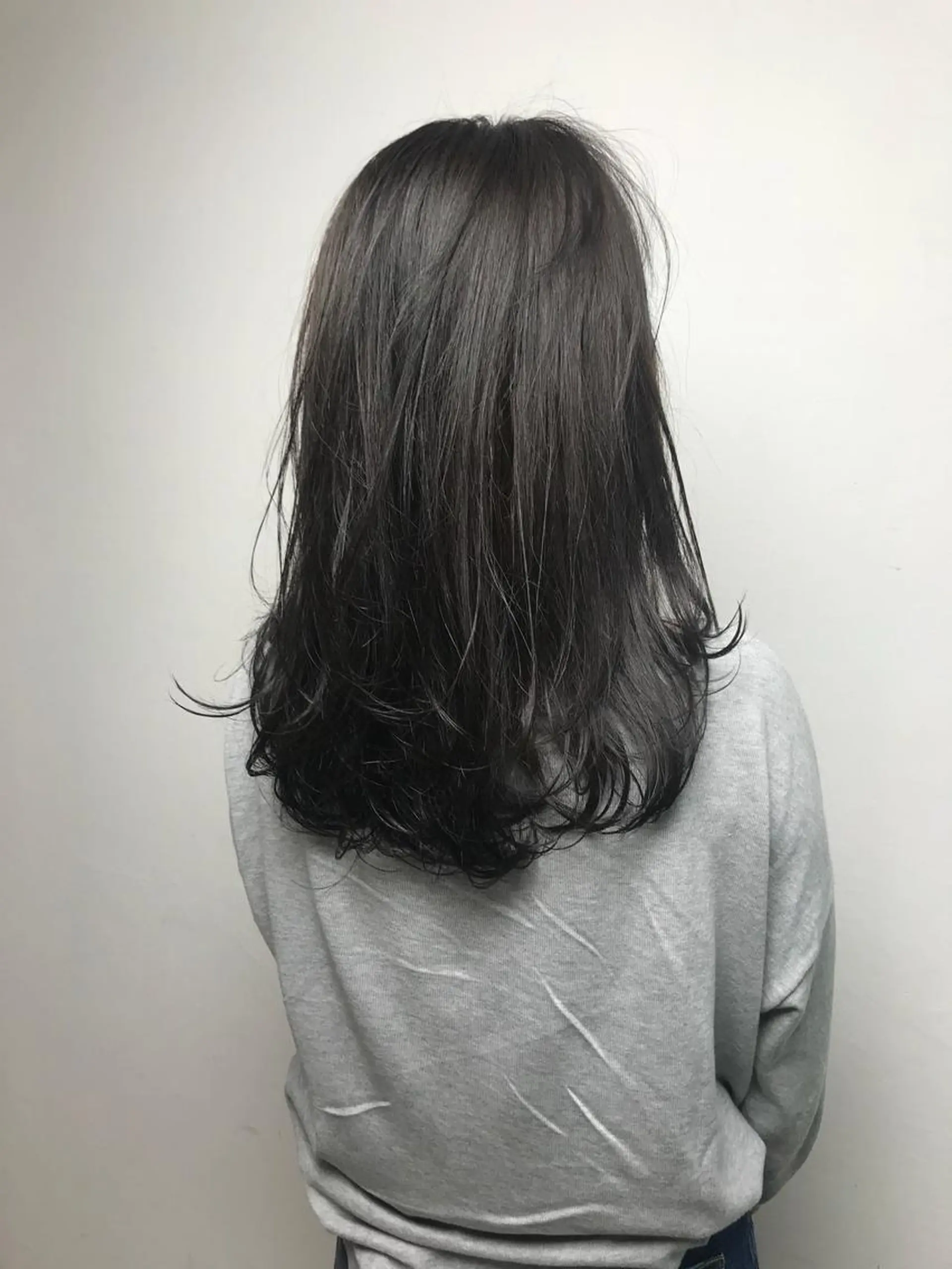 ロング カラー パーマ レイヤーカット 岩田菜央 《武蔵小杉》のヘアスタイル