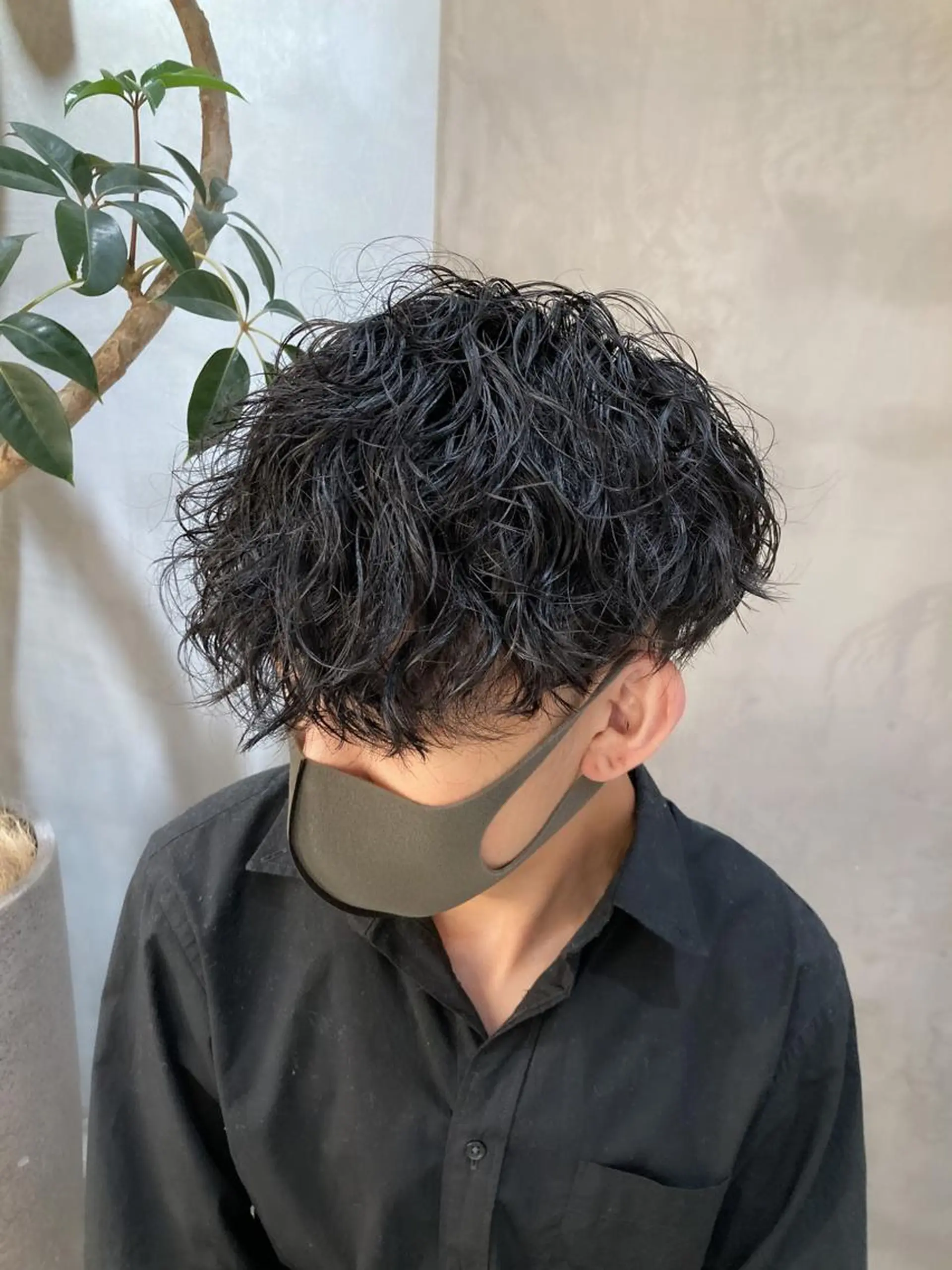 ショート パーマ メンズ マッシュ 波巻きスパイラルパー マ/シャドウパーマ駿のヘアスタイル