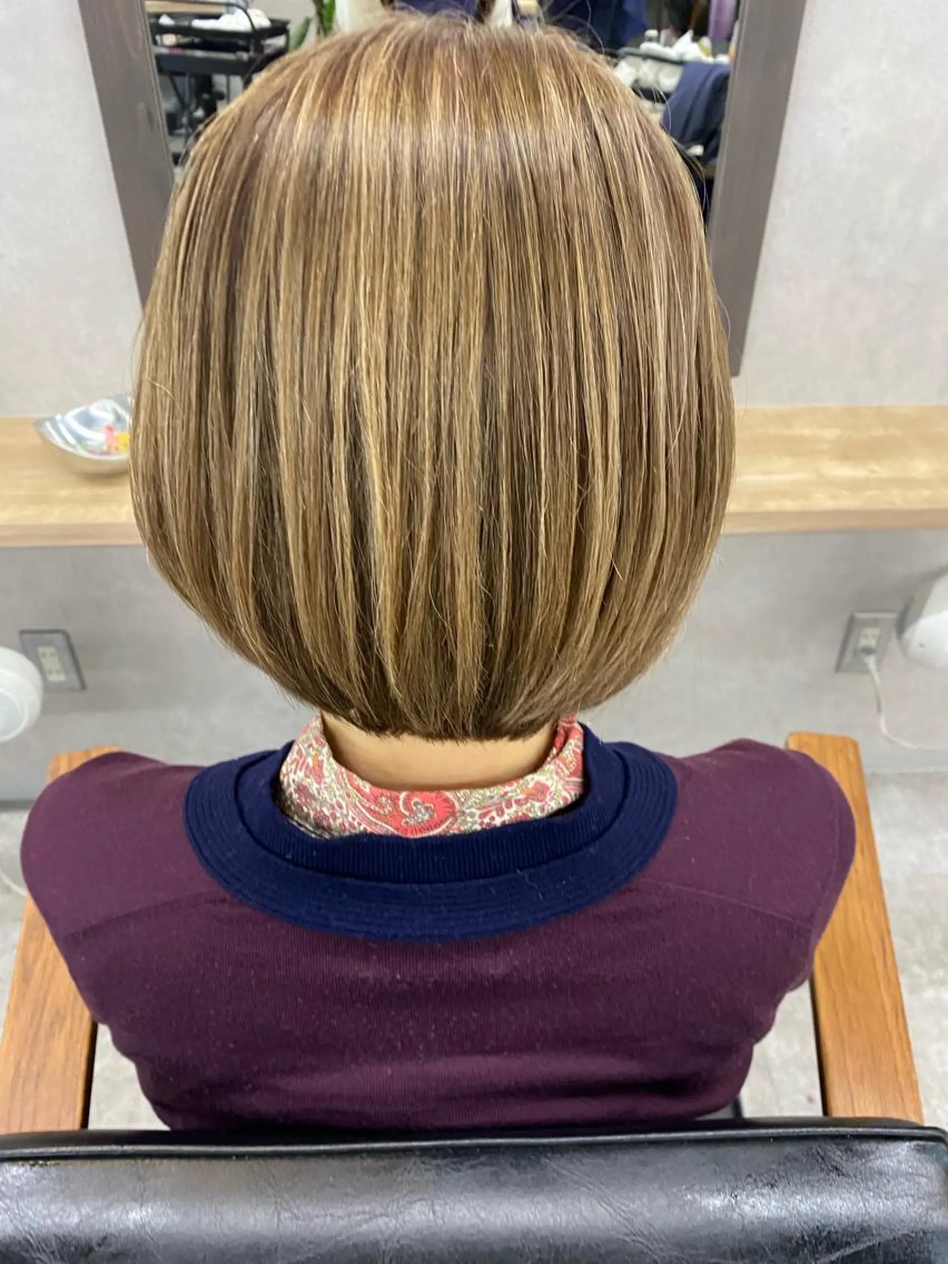 ショート カラー ハイライトカラー ボブ ハイライト SHOTA 大人ショートのヘアスタイル