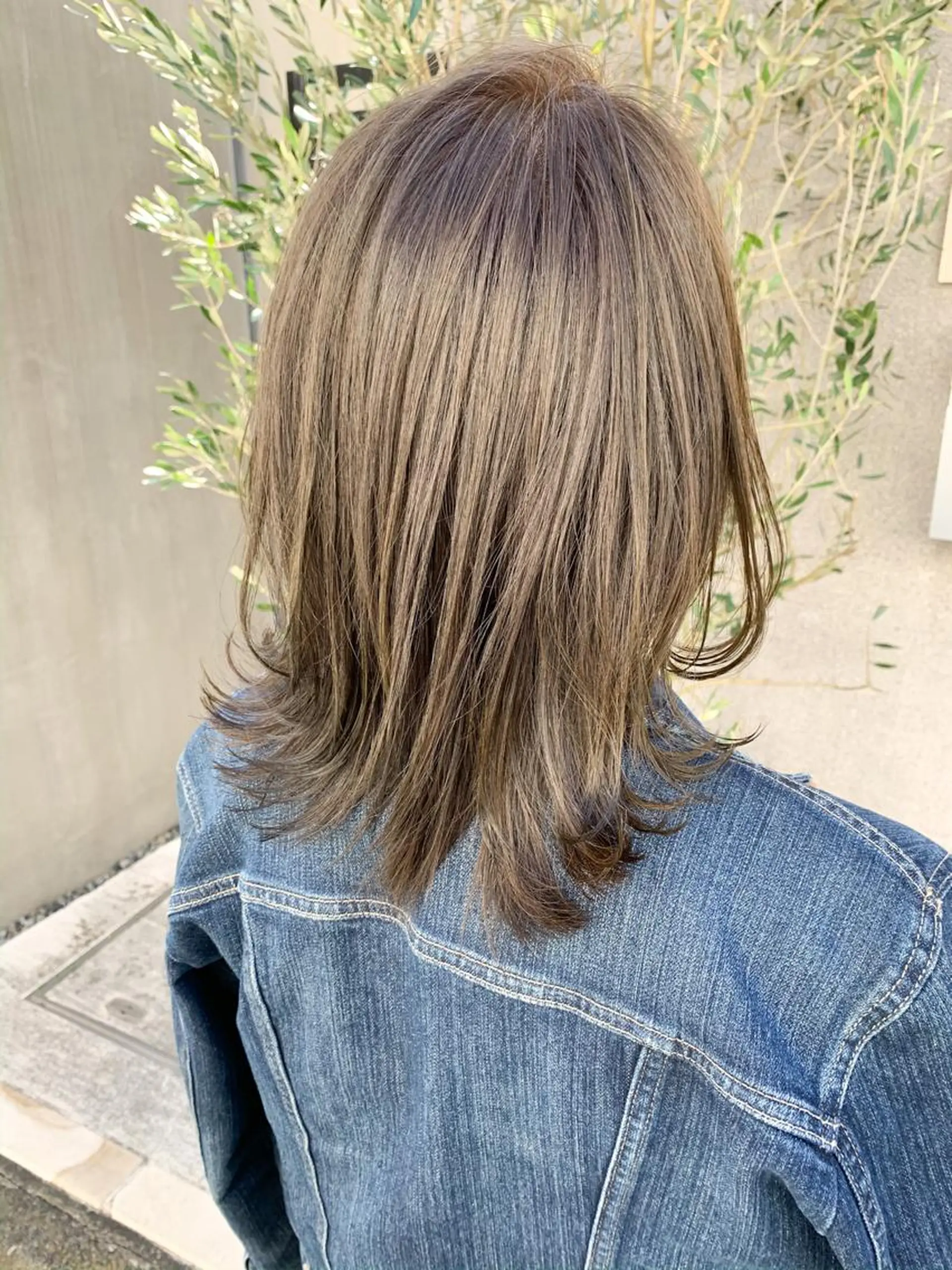 ミディアム カラー ブリーチ ブリーチなしカラー 大人かわいい💍🤍 ボブ/ショートボブのヘアスタイル