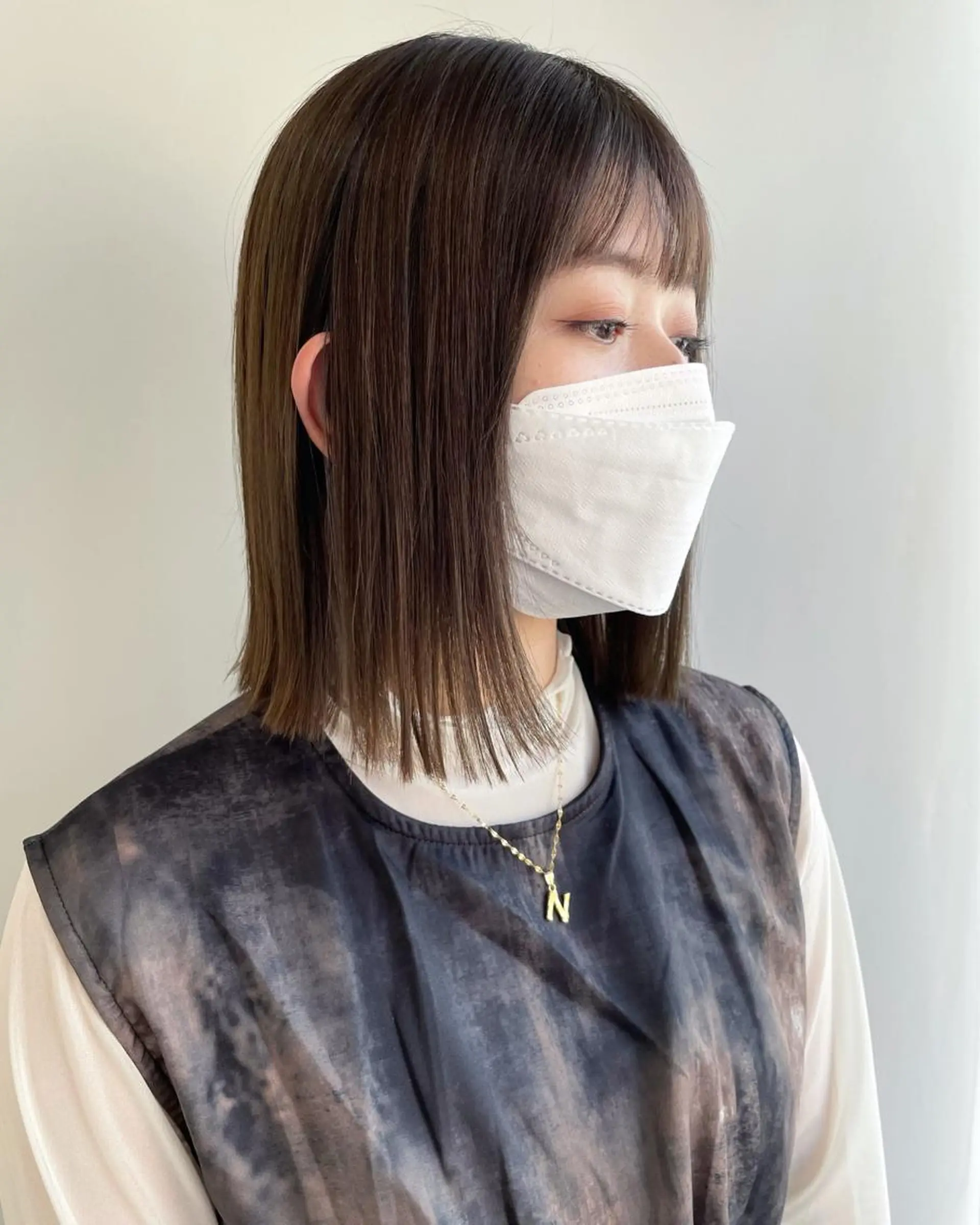 ミディアム カラー カット 縮毛矯正 トリートメント 山口 莉奈のヘアスタイル
