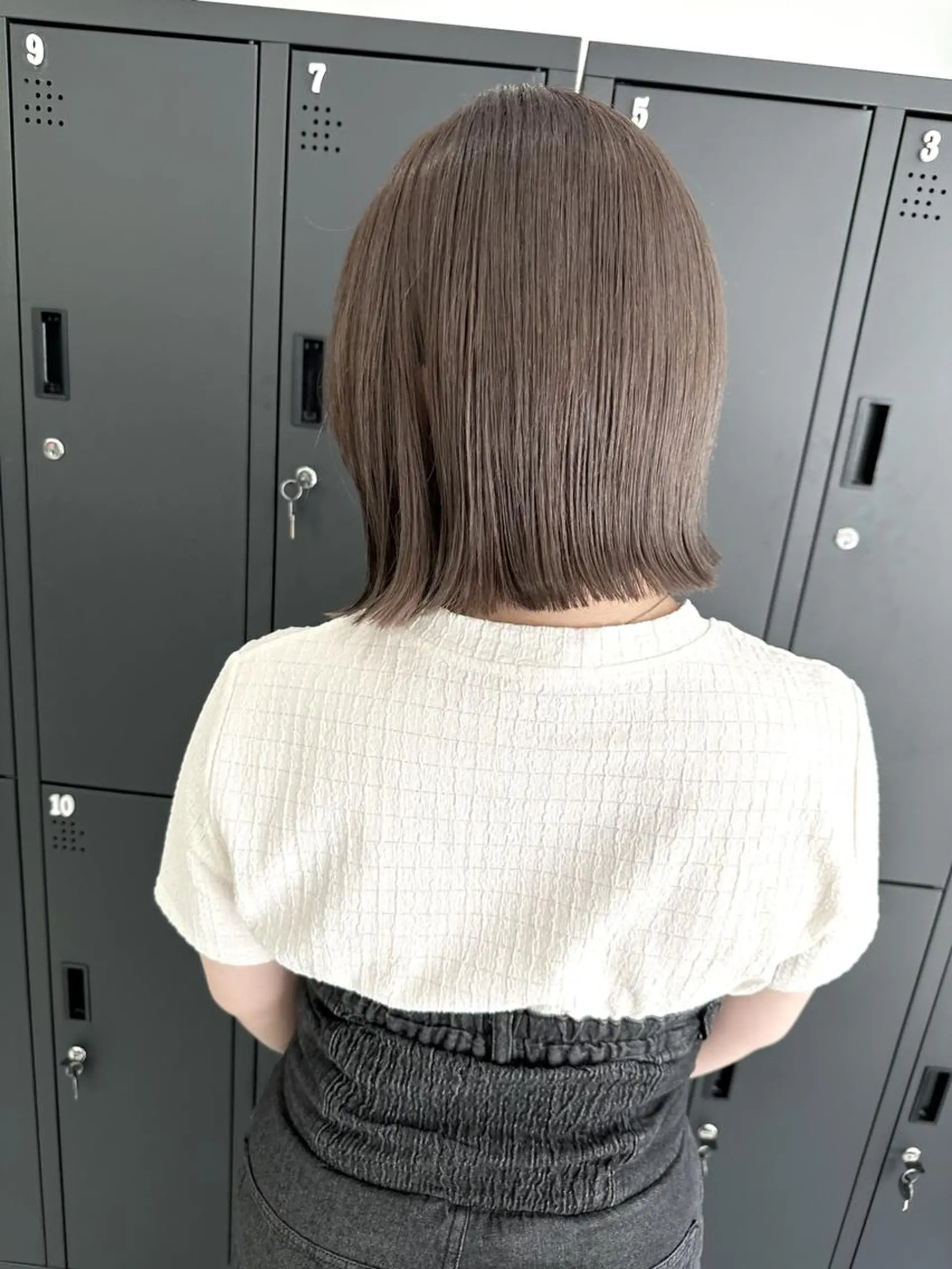 ミディアム カラー カット ヘアカラー トリートメント ベージュ/髪質改善 新潟/万代/井上佑のヘアスタイル