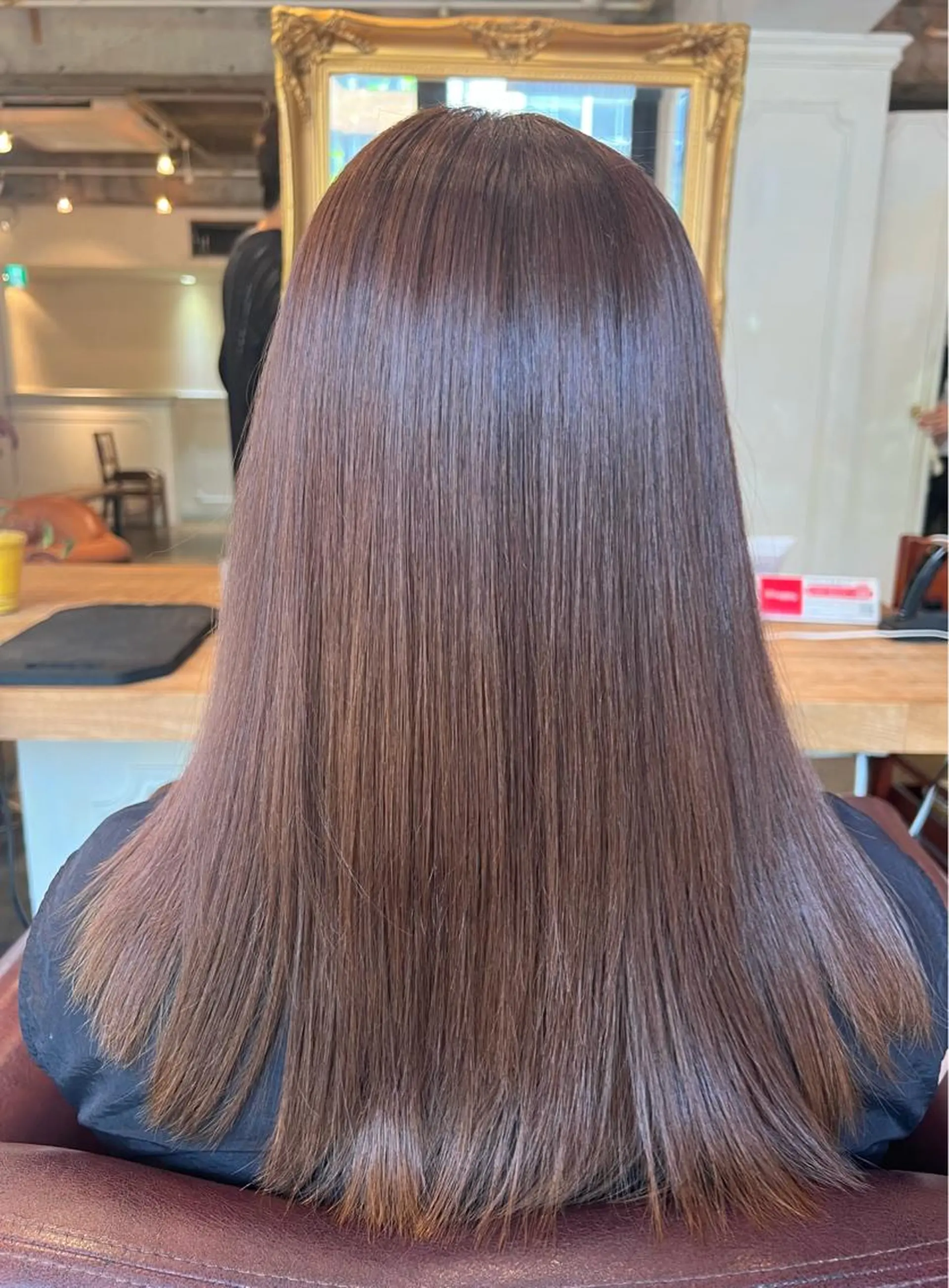ロング パーマ 髪質改善 縮毛矯正 酸性ストレート ストレートパーマ カット 縮毛矯正 トリートメント ハイライト/インナー /ブリーチ/レイヤーのヘアスタイル