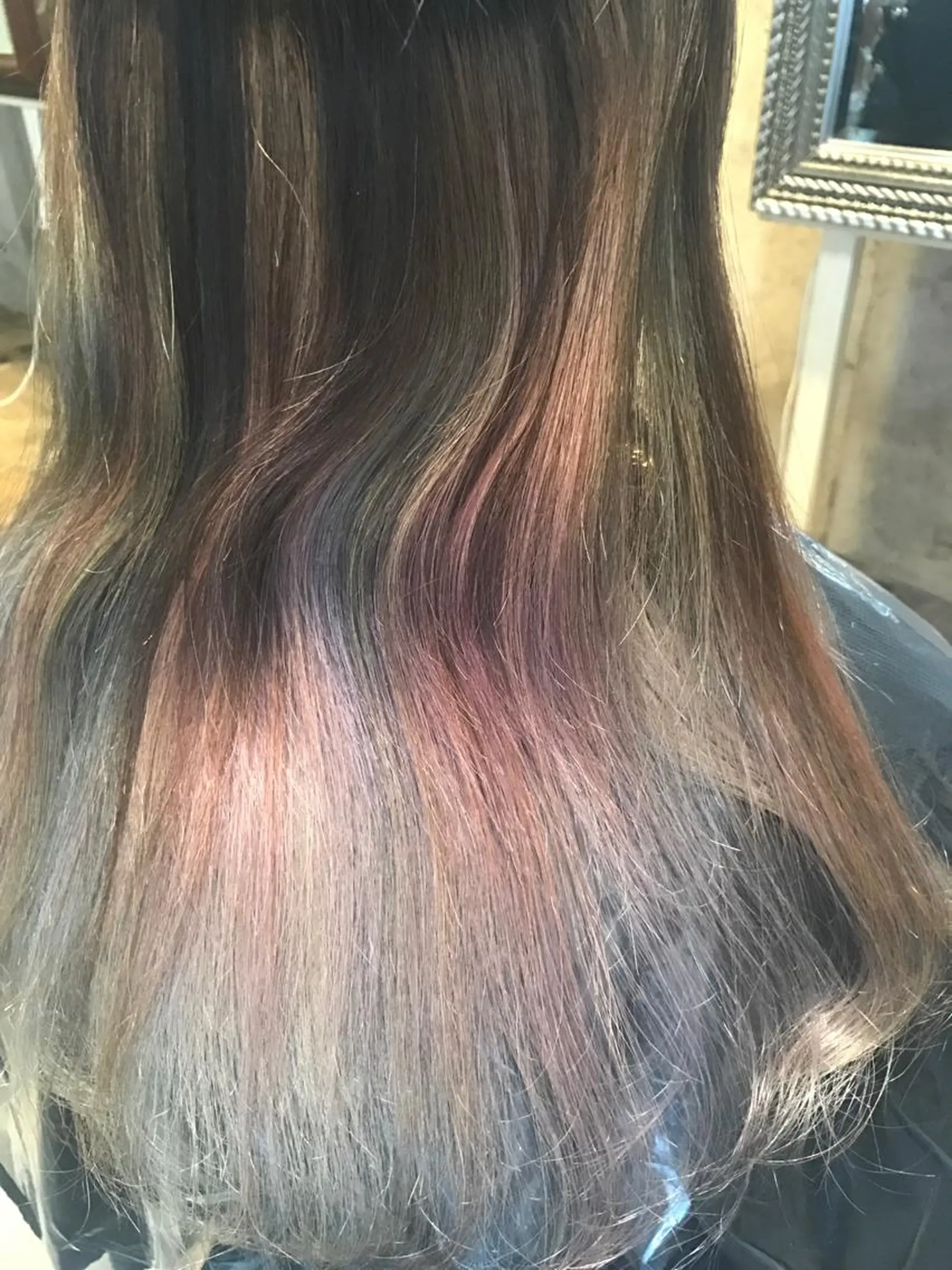 セミロング カラー パーマ ヘアアレンジ メンズ キッズ ネイル マツエク・マツパ 大理石ネイル(マーブル) パステルネイル サロンドミルク 原宿のヘアスタイル