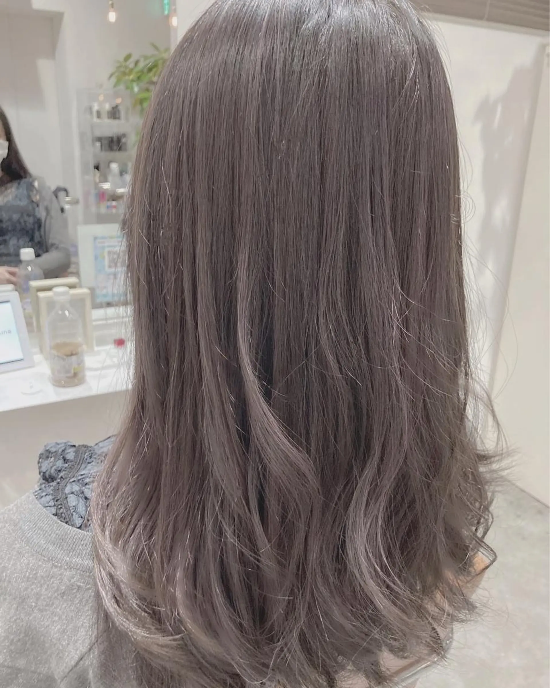 セミロング 🌈 YUUNA🌈のヘアスタイル
