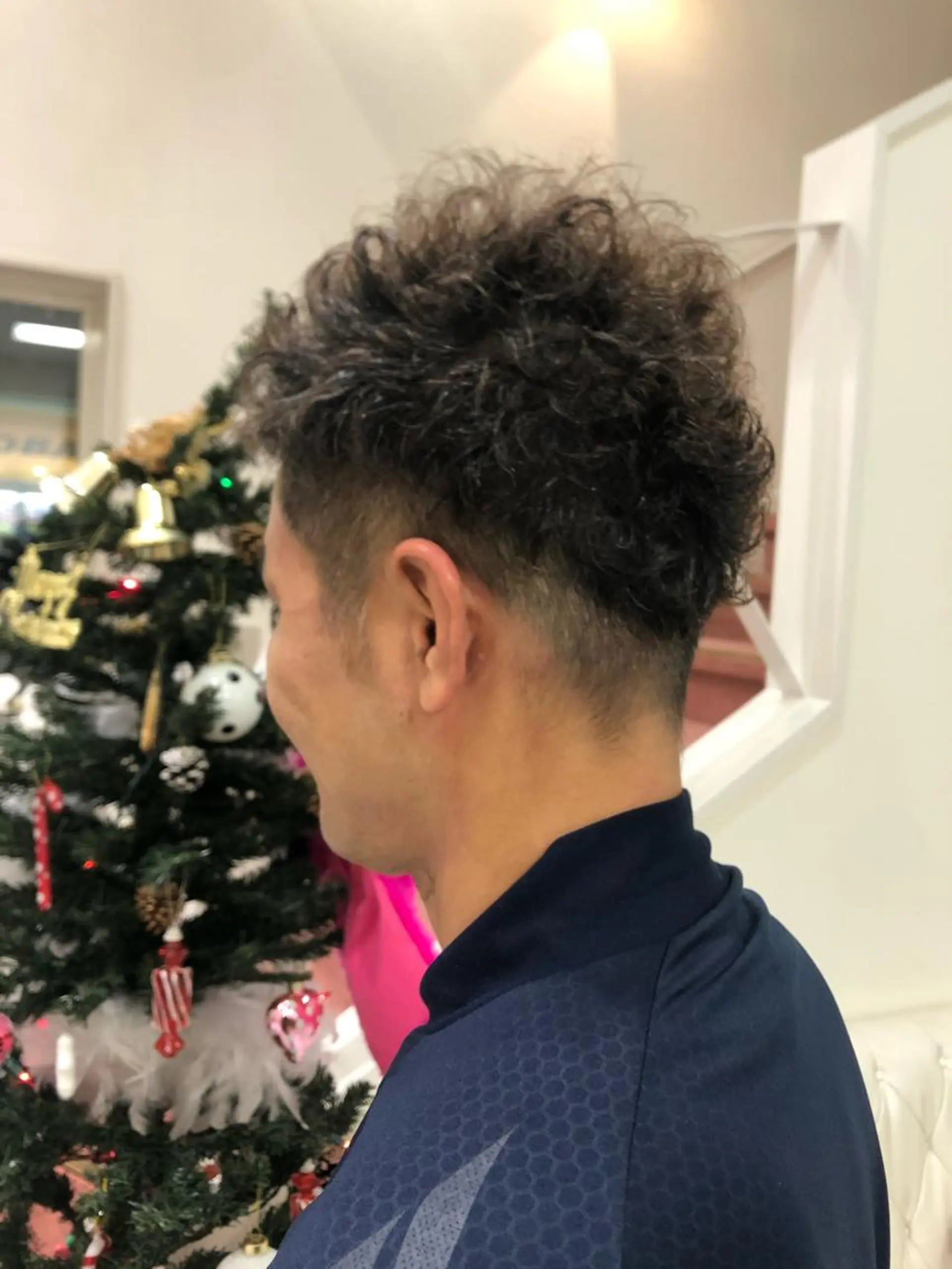 メンズ フェードカット メンズパーマ カット 岩尾 志保のヘアスタイル