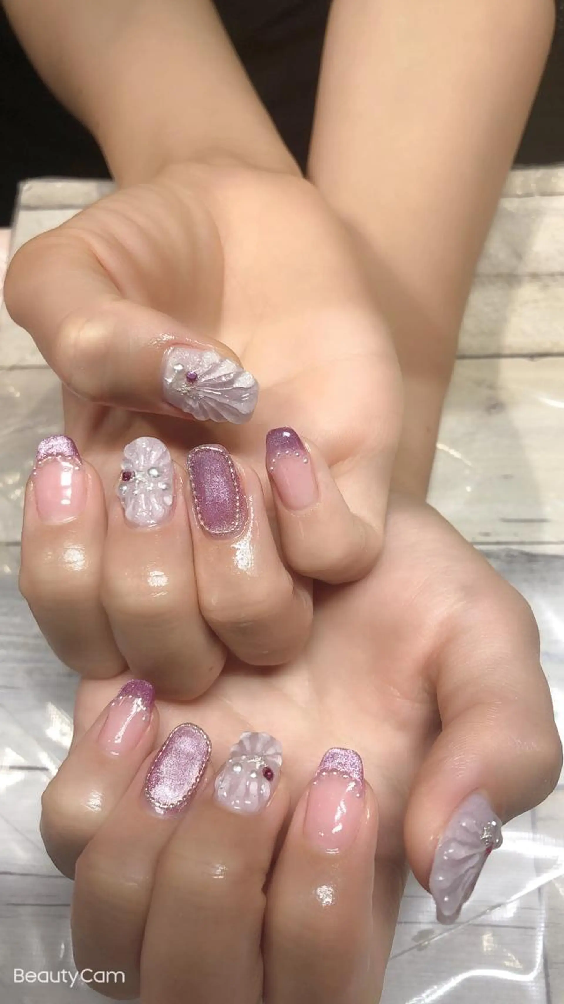 ネイル ✨アン ミユ✨のネイルデザイン