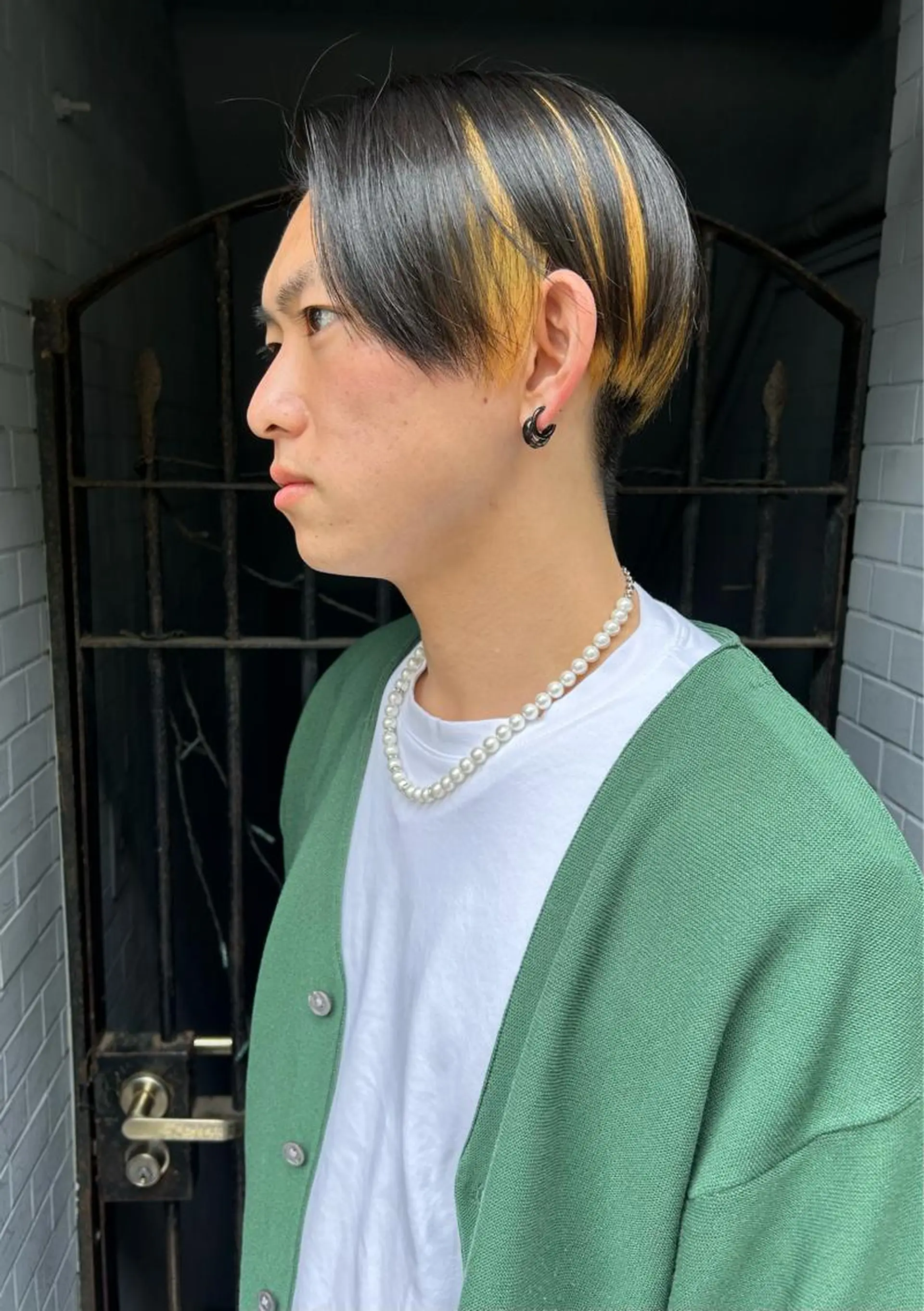ショート カラー メンズ メンズブリーチ メンズハイライト メンズインナーカラー メンズパーマ プードルパーマ 💈メンズ短髪特化 ✂︎伊藤大輝💈のヘアスタイル