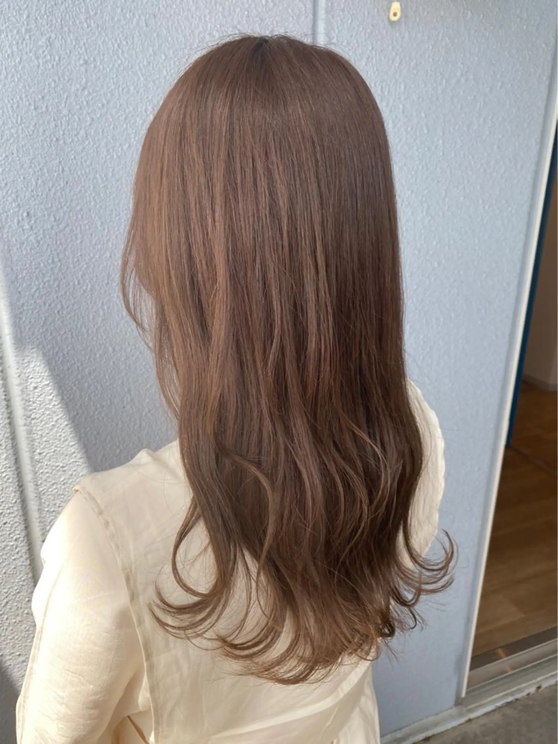セミロング 山中 かりんのヘアスタイル