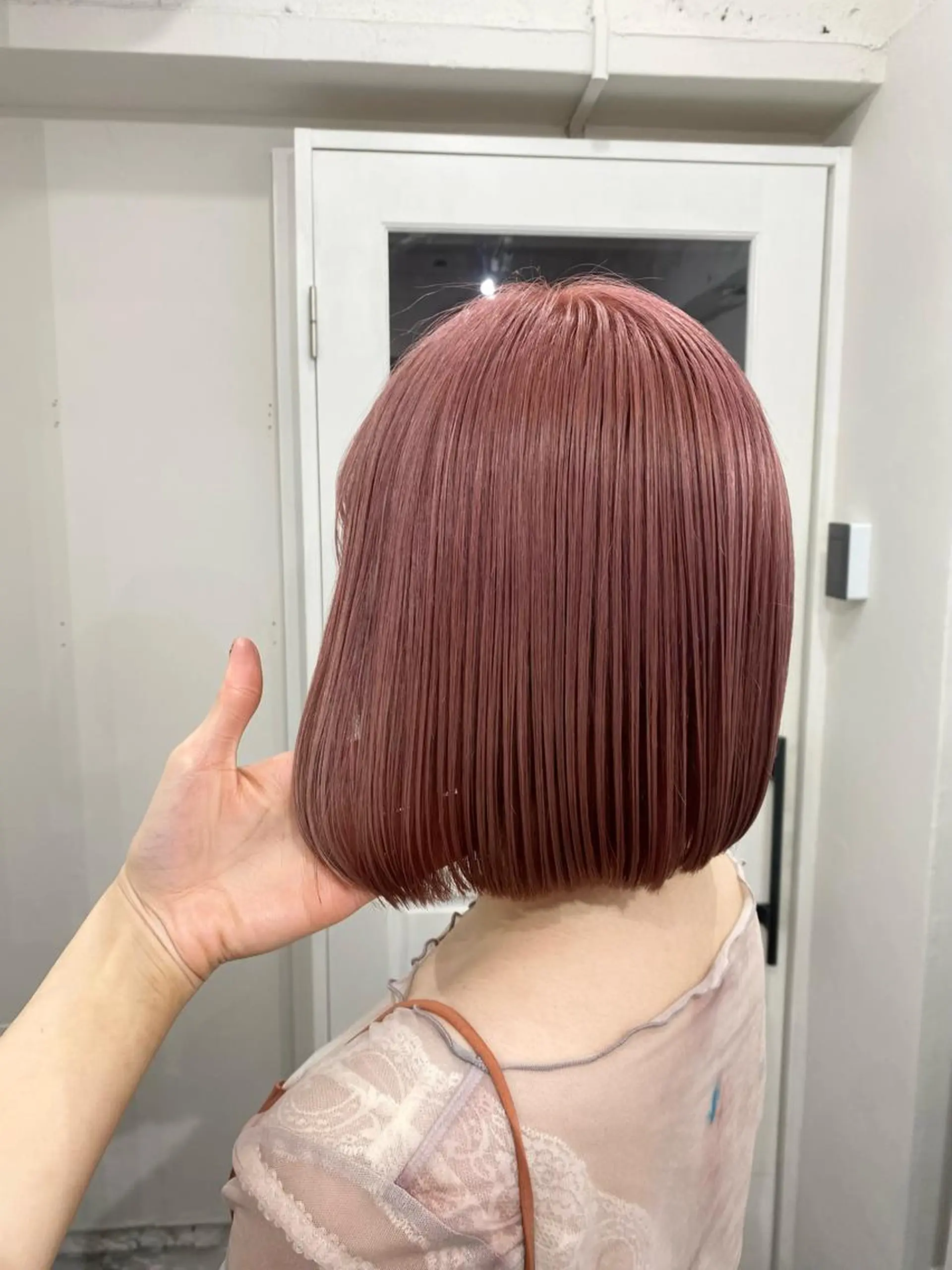 セミロング カラー ベージュカラー ブリーチ ピンクカラー ピンクベージュ カット ヘアカラー トリートメント ヘアセット 楓🦋韓国系レイヤー / 透明感カラー🤍のヘアスタイル