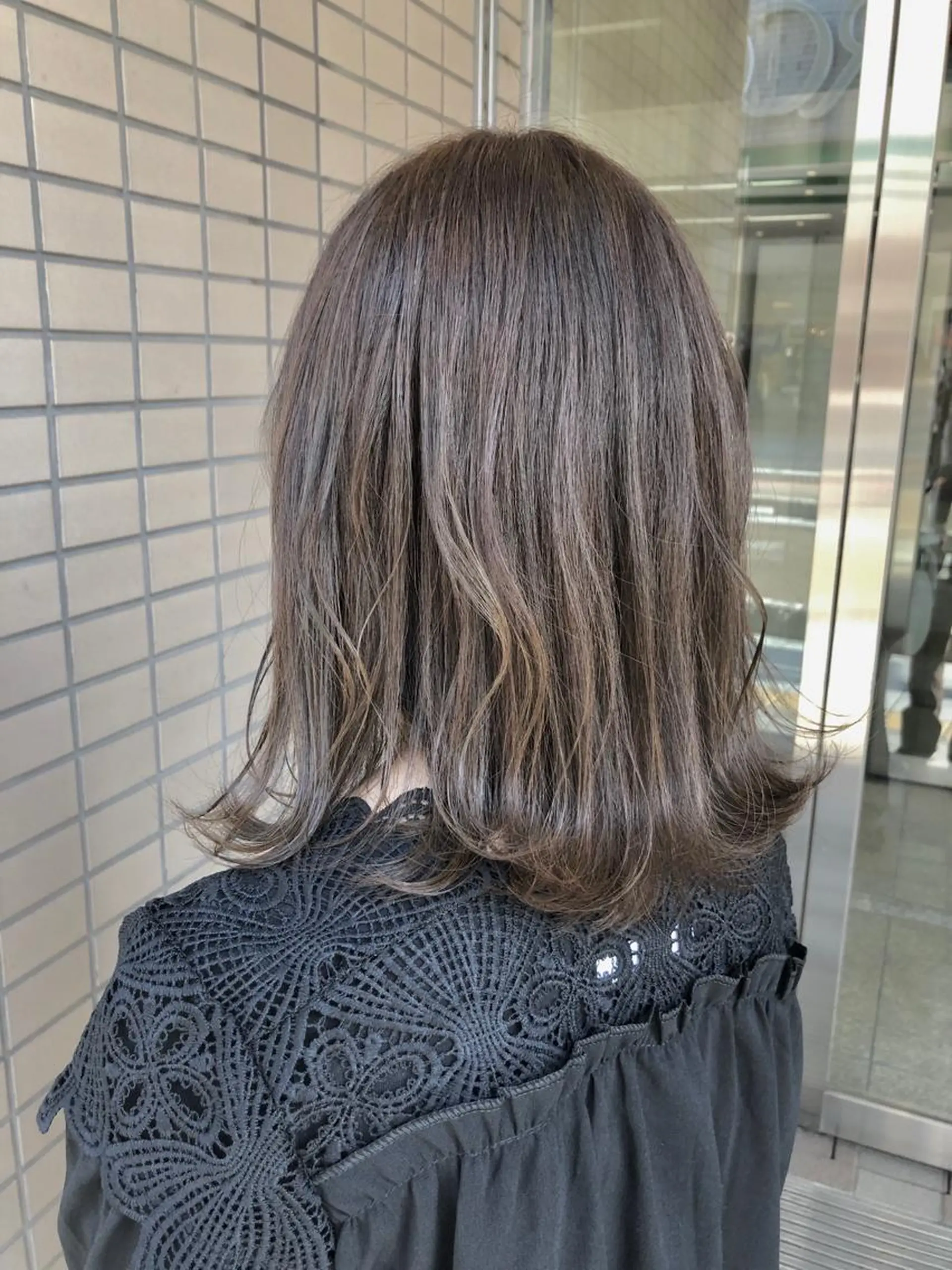 ミディアム ハイライト キノシタ ナオユキのヘアスタイル