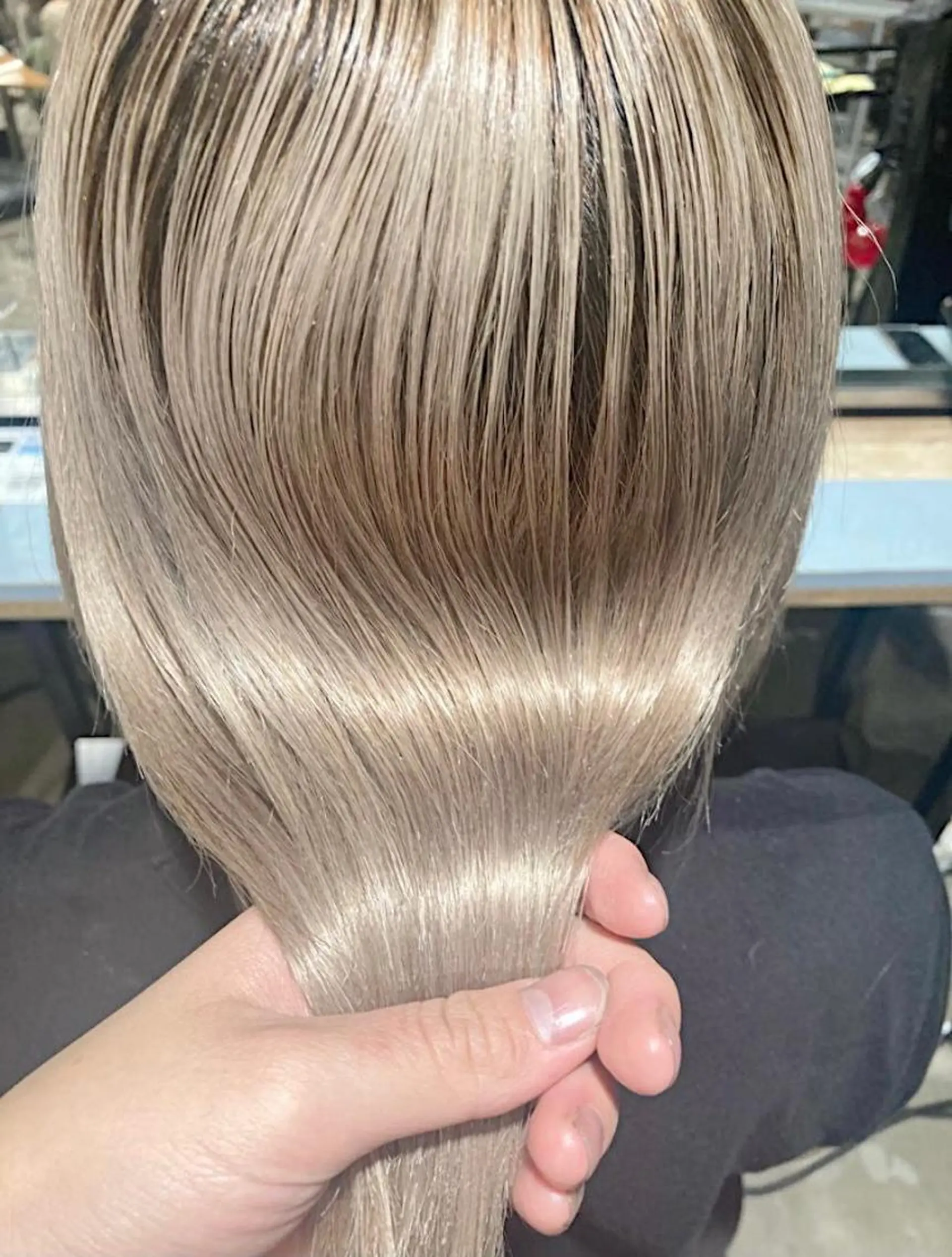 ミディアム 暖色/艶髪/ボブ/ ショート/Ayaのヘアスタイル