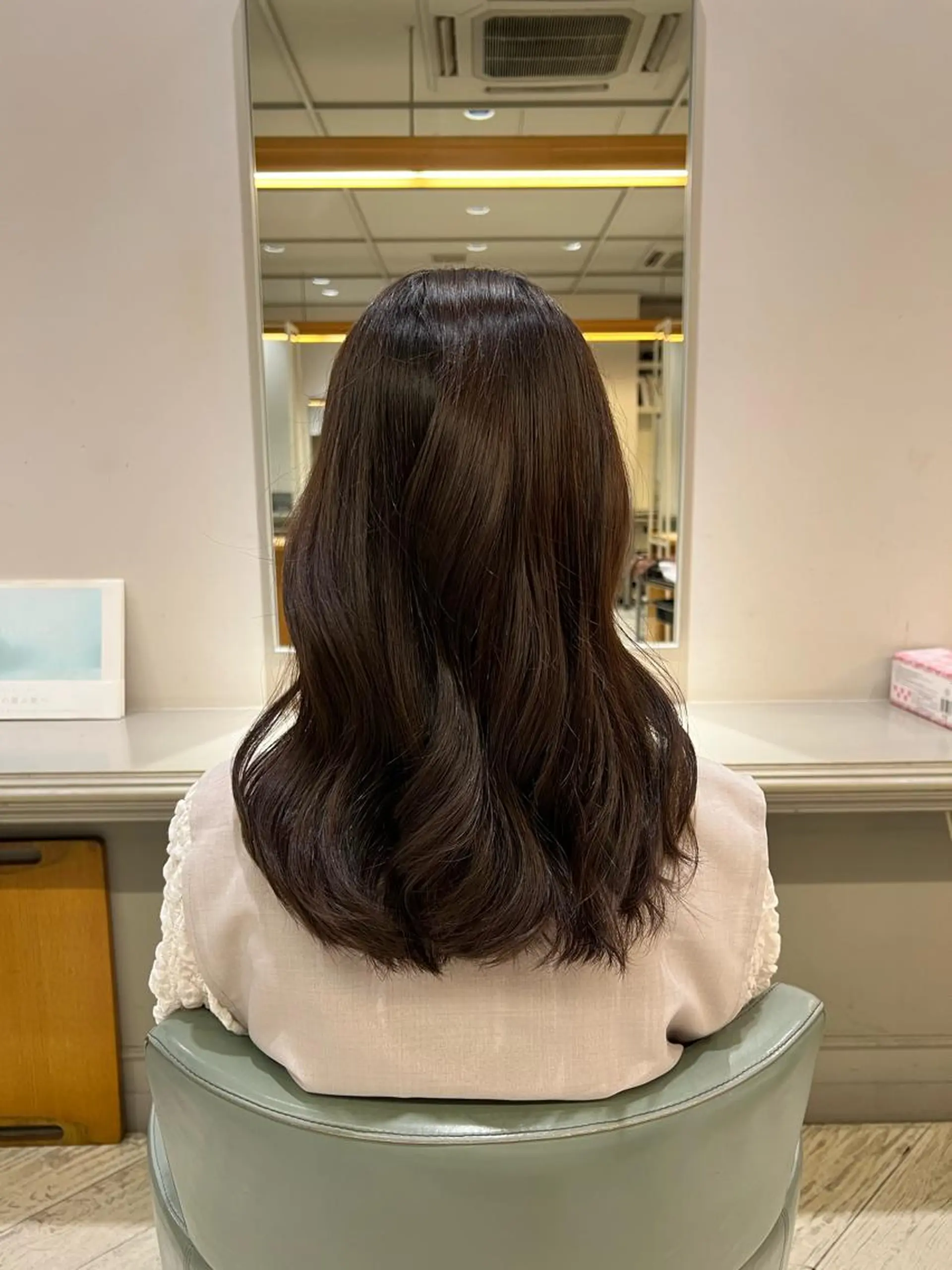 カラー ブリーチ 似合わせカット /宮本セナのヘアスタイル