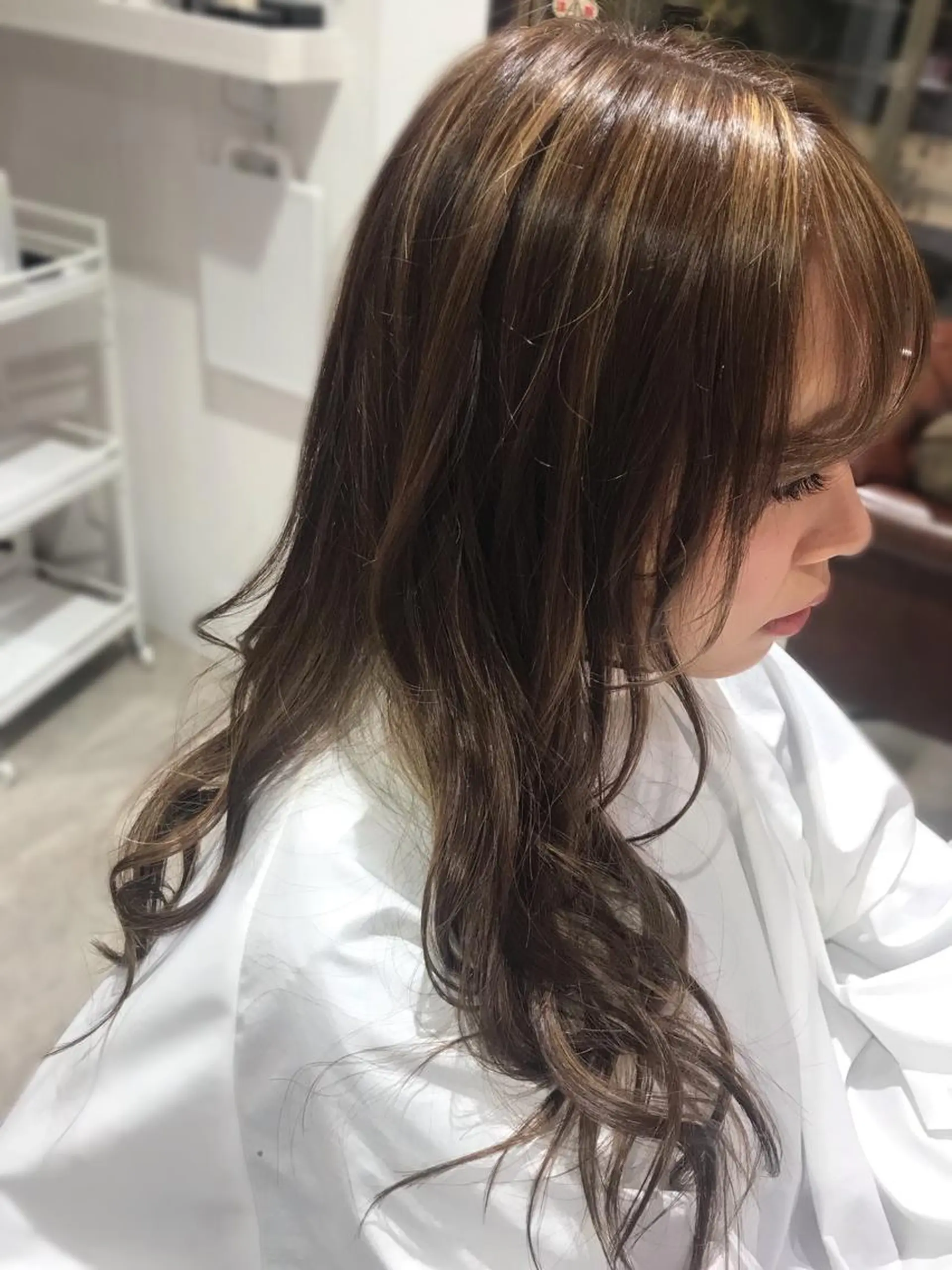 ロング カラー アッシュ ベージュカラー ハイライトカラー ハイライト ロング Renatus店長 金子裕美のヘアスタイル