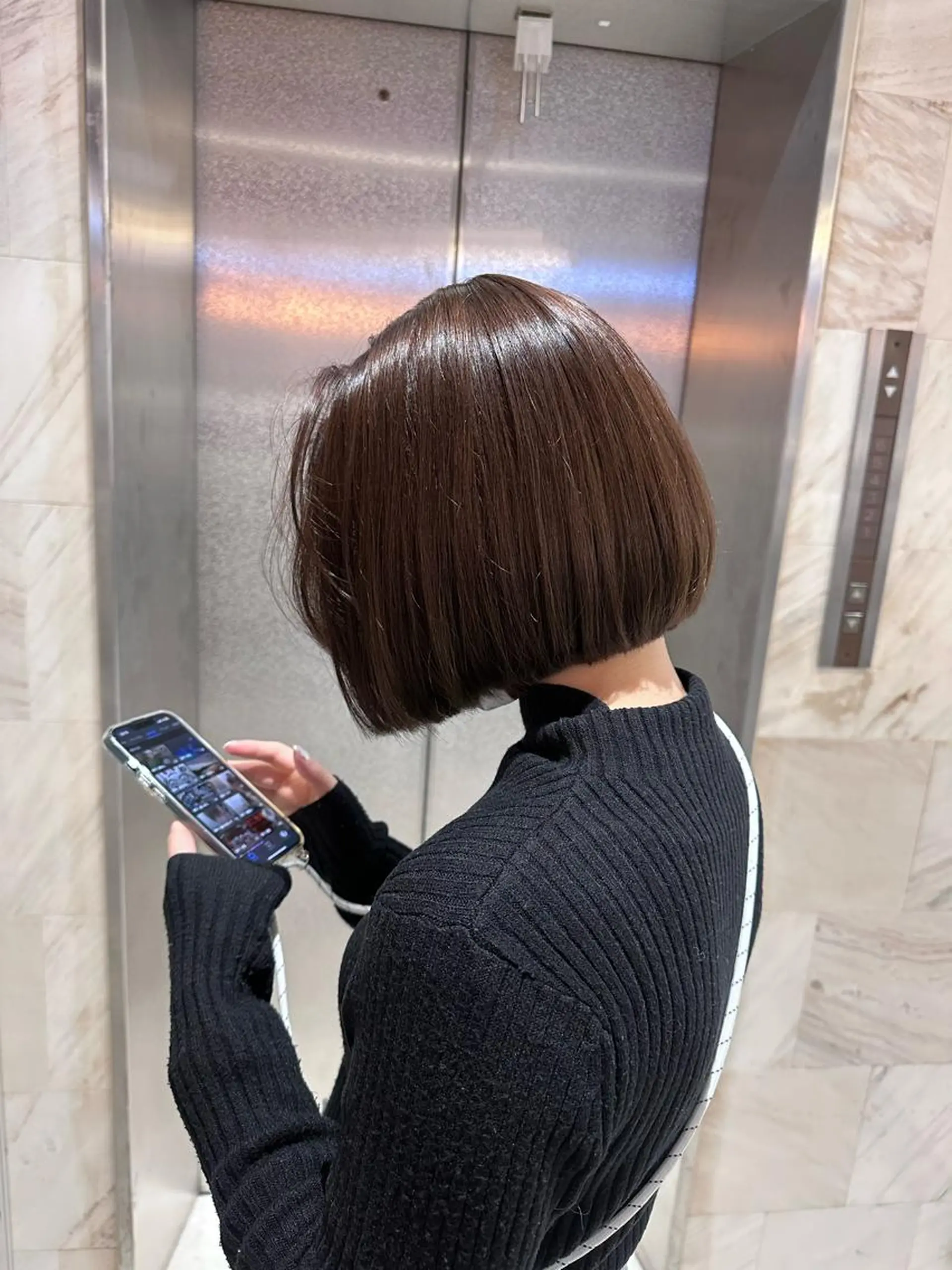 カラー ブリーチ ブラウンカラー ブリーチなしカラー 水岡 佳奈美のヘアスタイル
