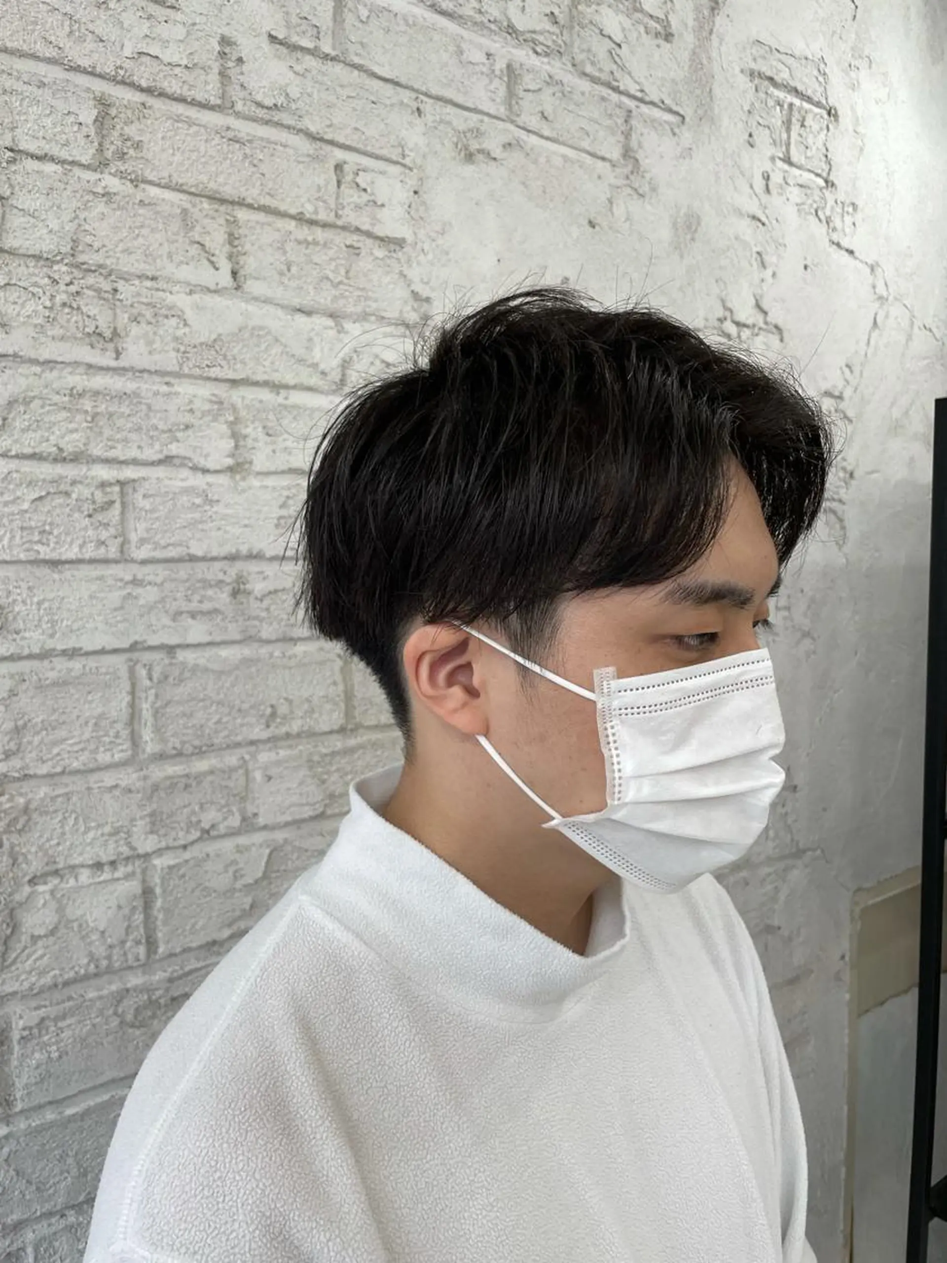 ショート メンズ マッシュ 刈り上げ ブリーチ特化 ハイトーンRYOYAのヘアスタイル