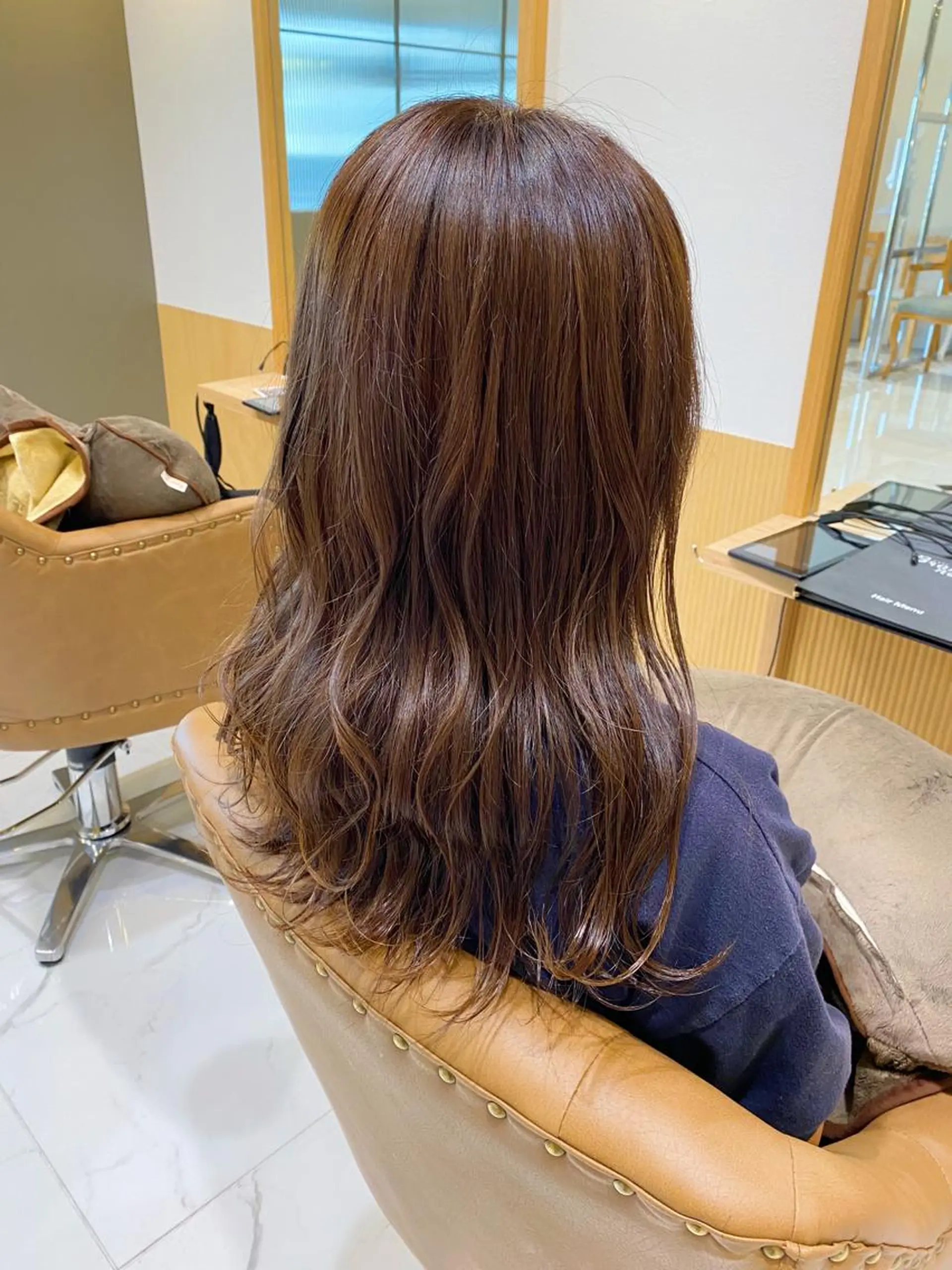 ロング カット ヘアカラー トリートメント 坂井 茅聖のヘアスタイル