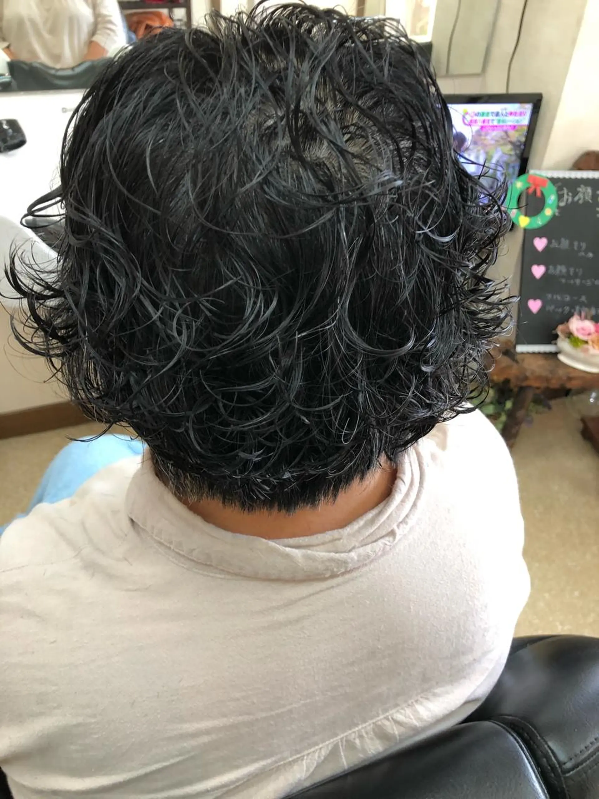 ショート パーマ 石塚 浩のヘアスタイル