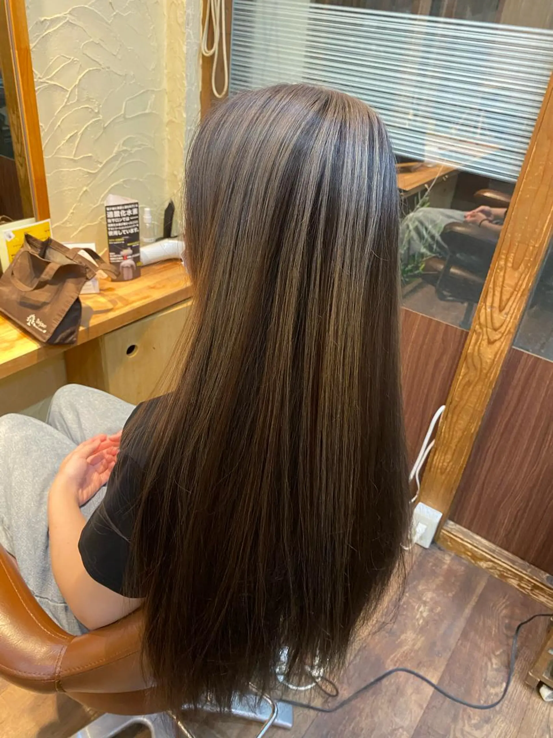 ロング カラー パーマ ヘアアレンジ メンズ キッズ ネイル マツエク・マツパ 🌈髪質改善・美髪矯 正・平野瀬乃🌈のヘアスタイル