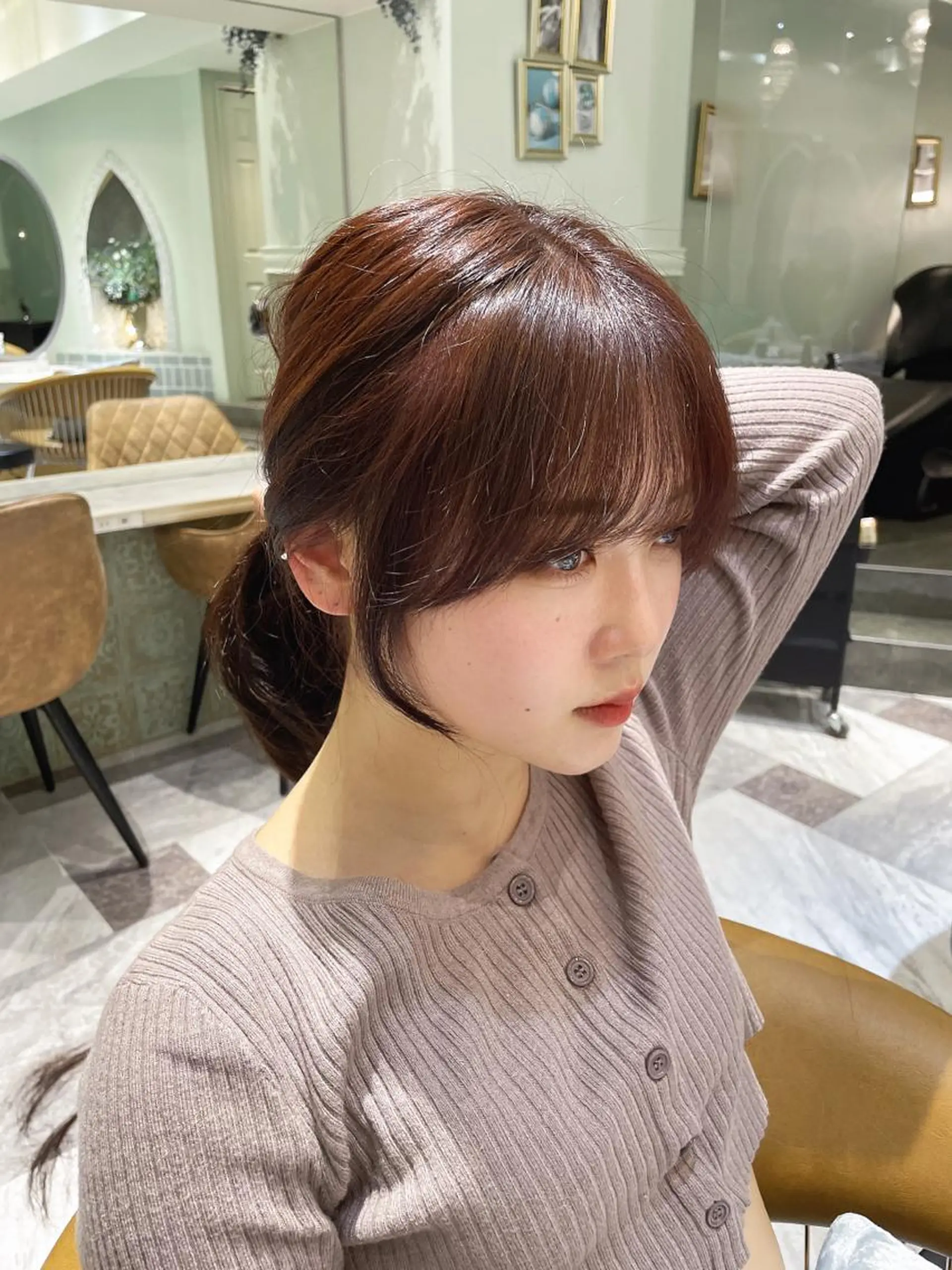 ミディアム カラー ベージュカラー 黒髪 ブリーチ ブルーカラー ブルーブラック カット トリートメント 木屋元一/透明感 /前髪/ショートボブのヘアスタイル